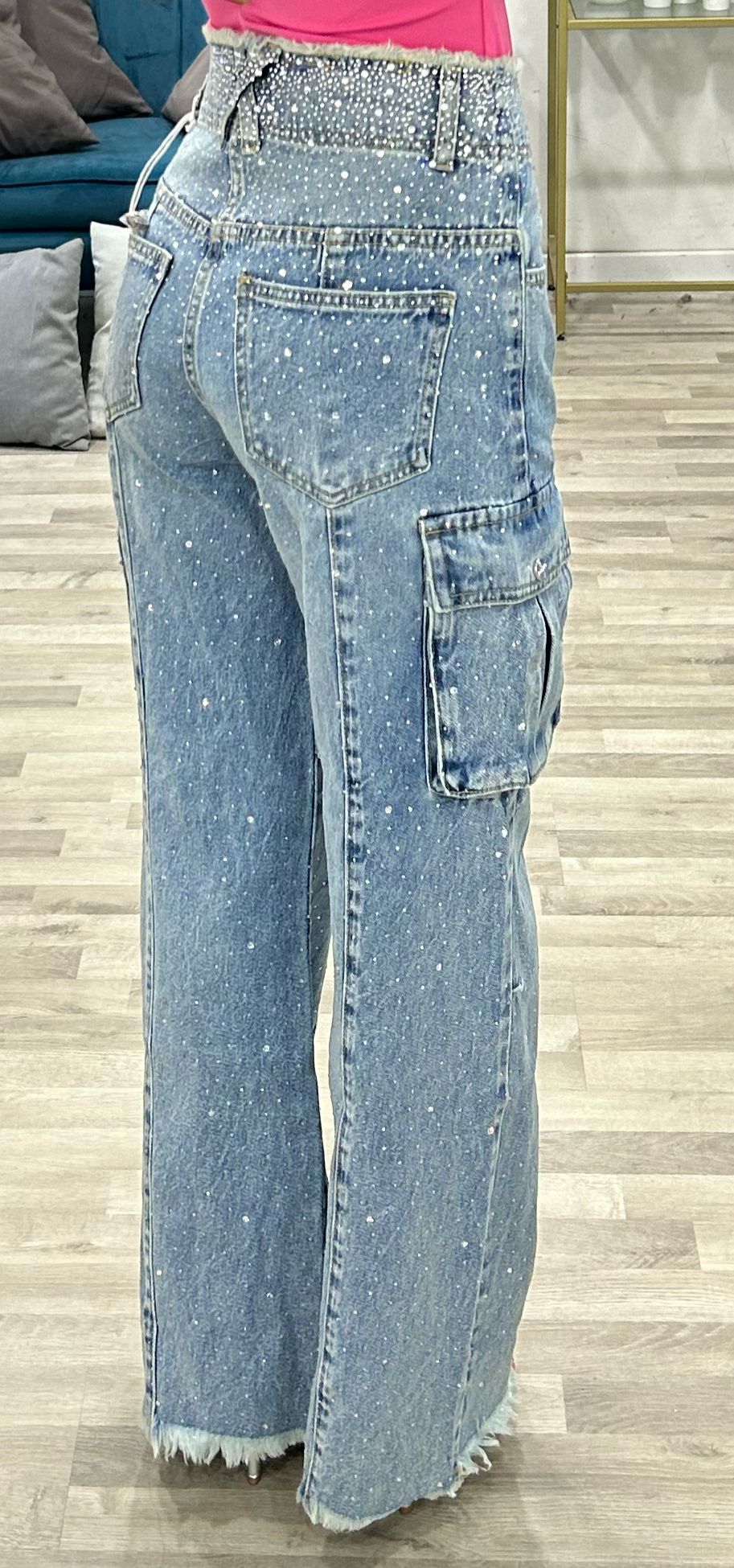 jeans cargo con brillantini