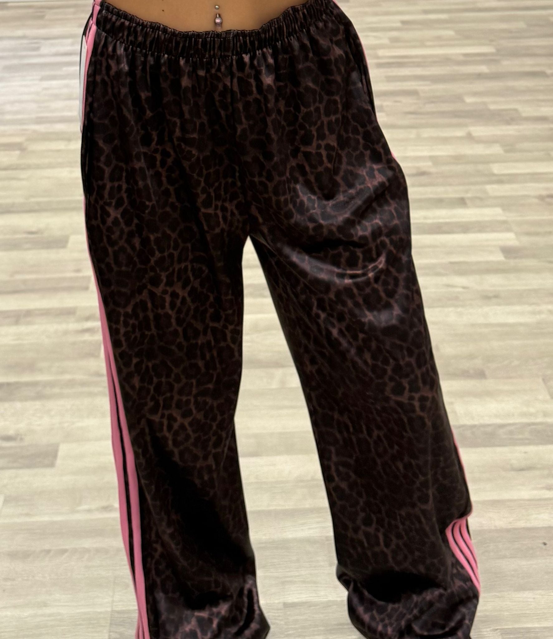 pantatuta maculato con bande laterali