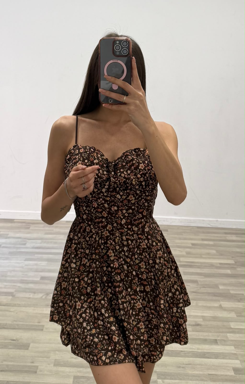 tutina con fiorellini
