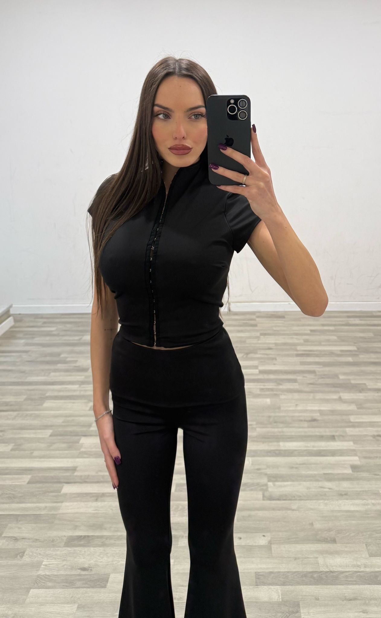 completo in licra con gancetti