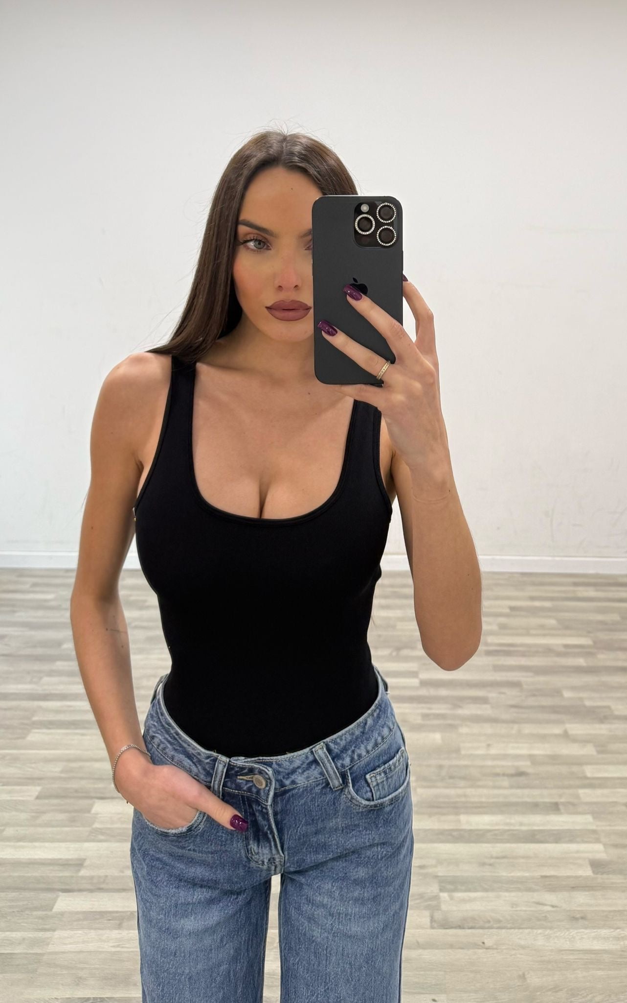 body a canotta shins
