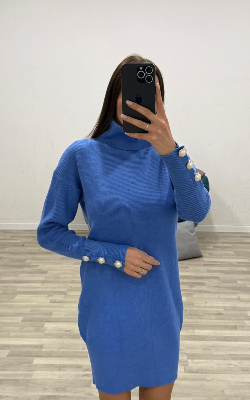 maxpull con bottoncini alle maniche