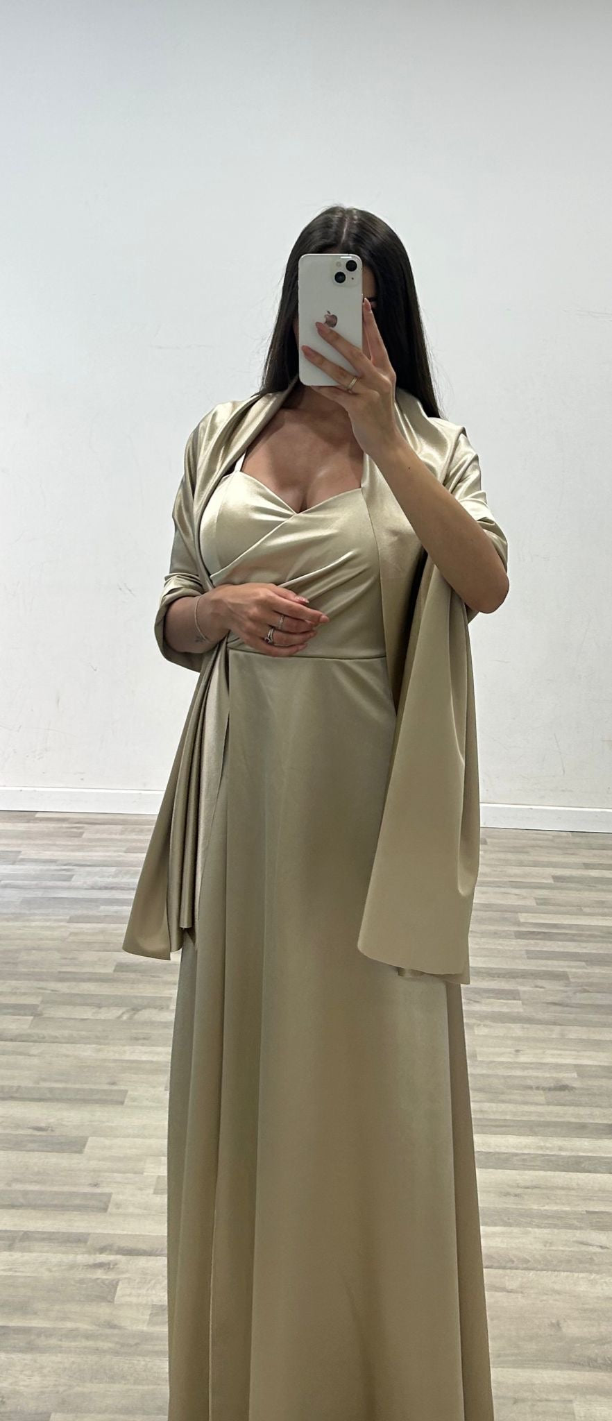 vestito con stola in raso