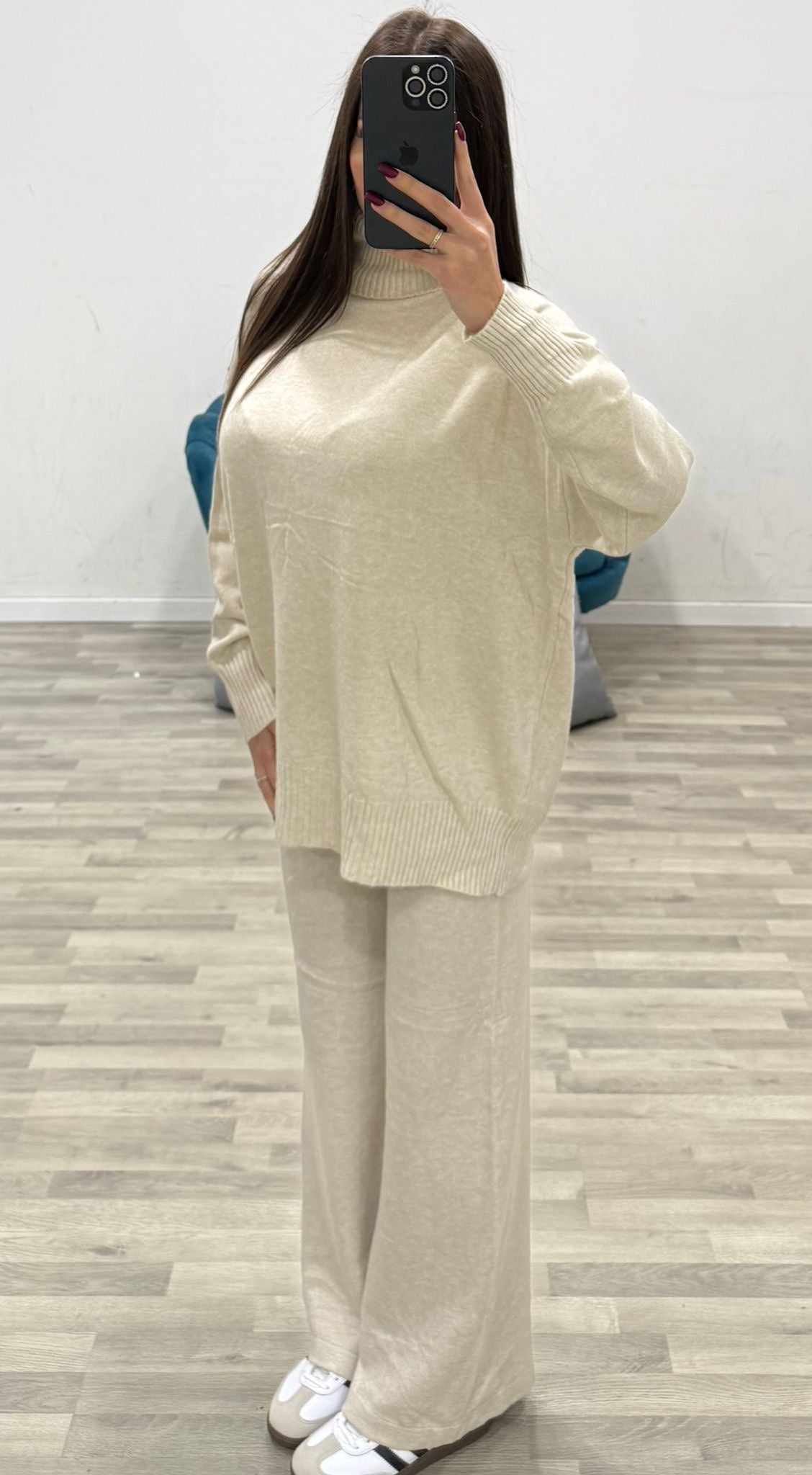 completo lana romina