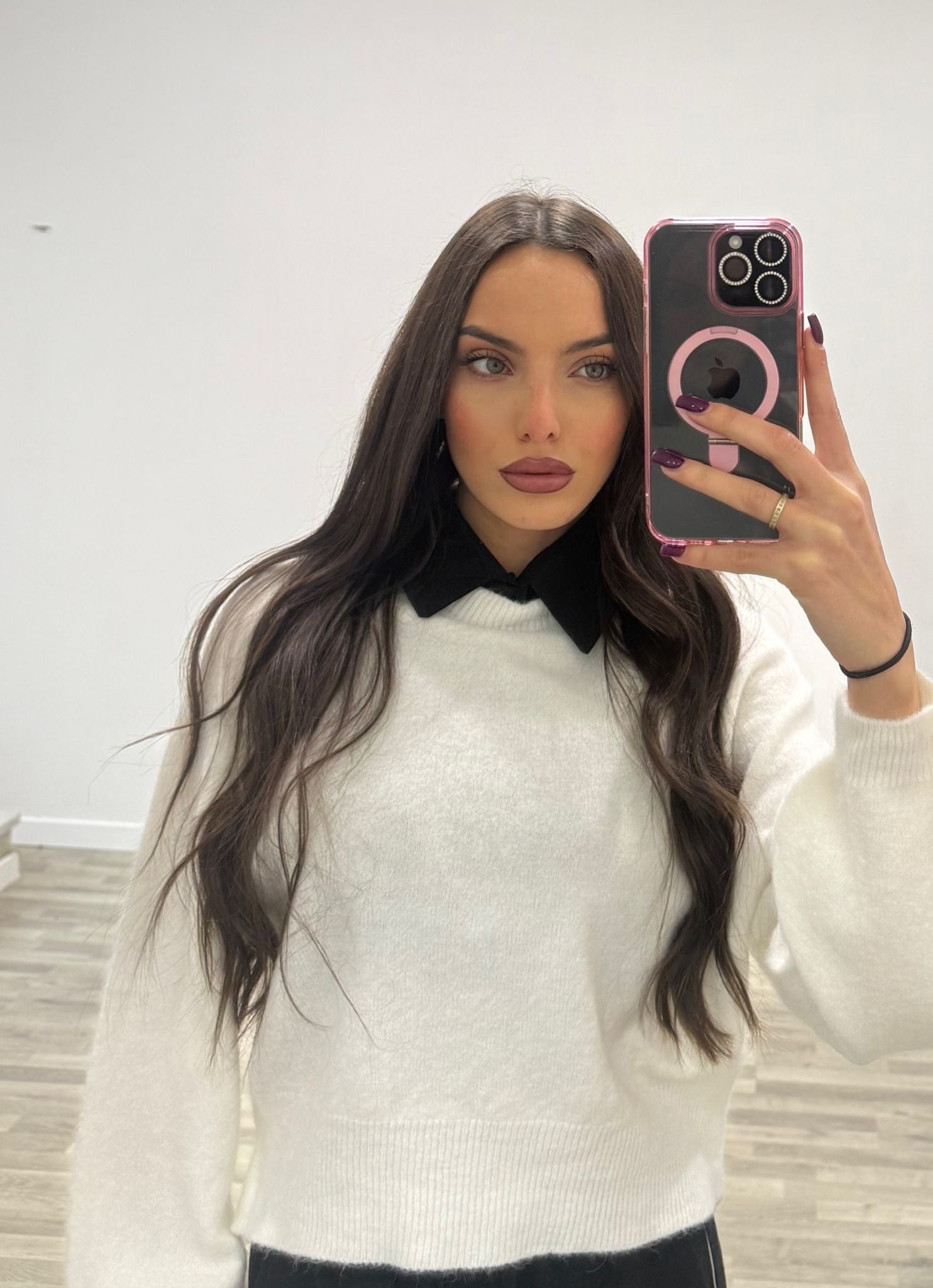 camicia che fa sotto i pull