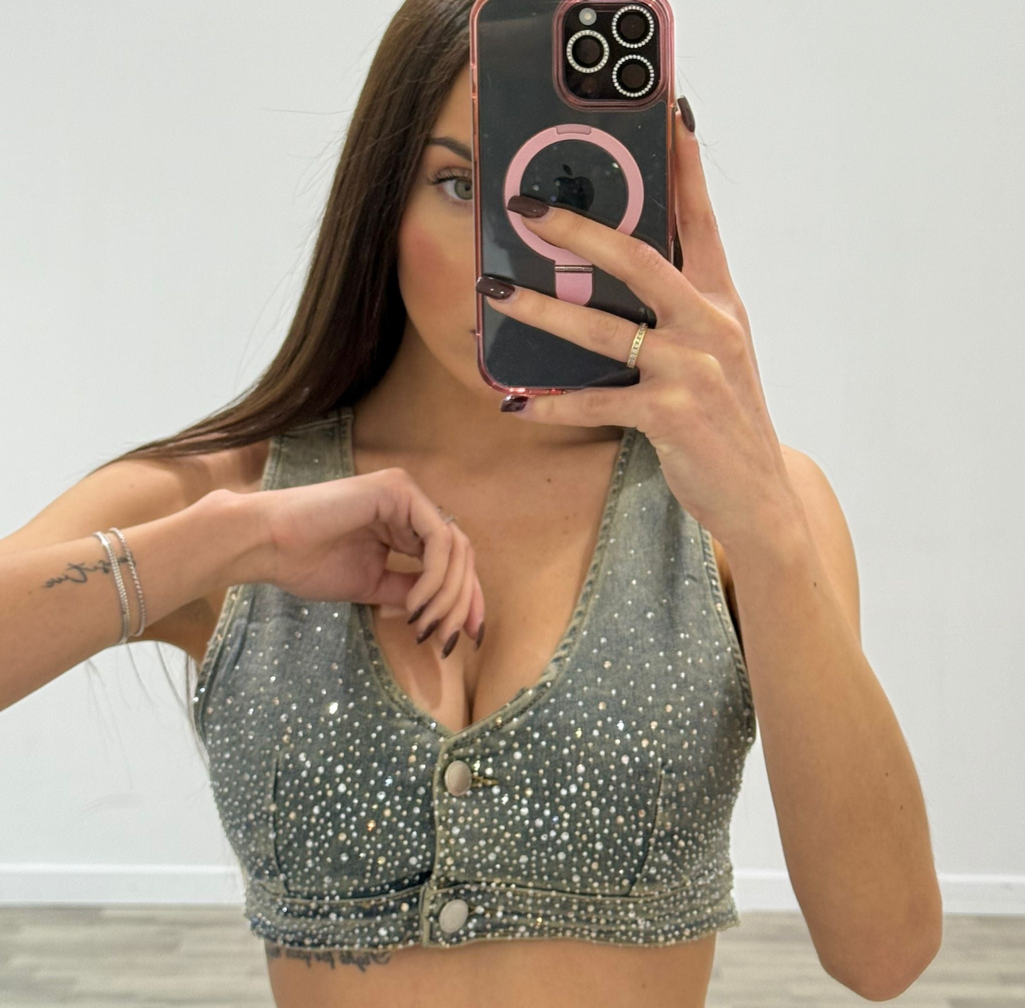 top di jeans con brillantini sabbiato