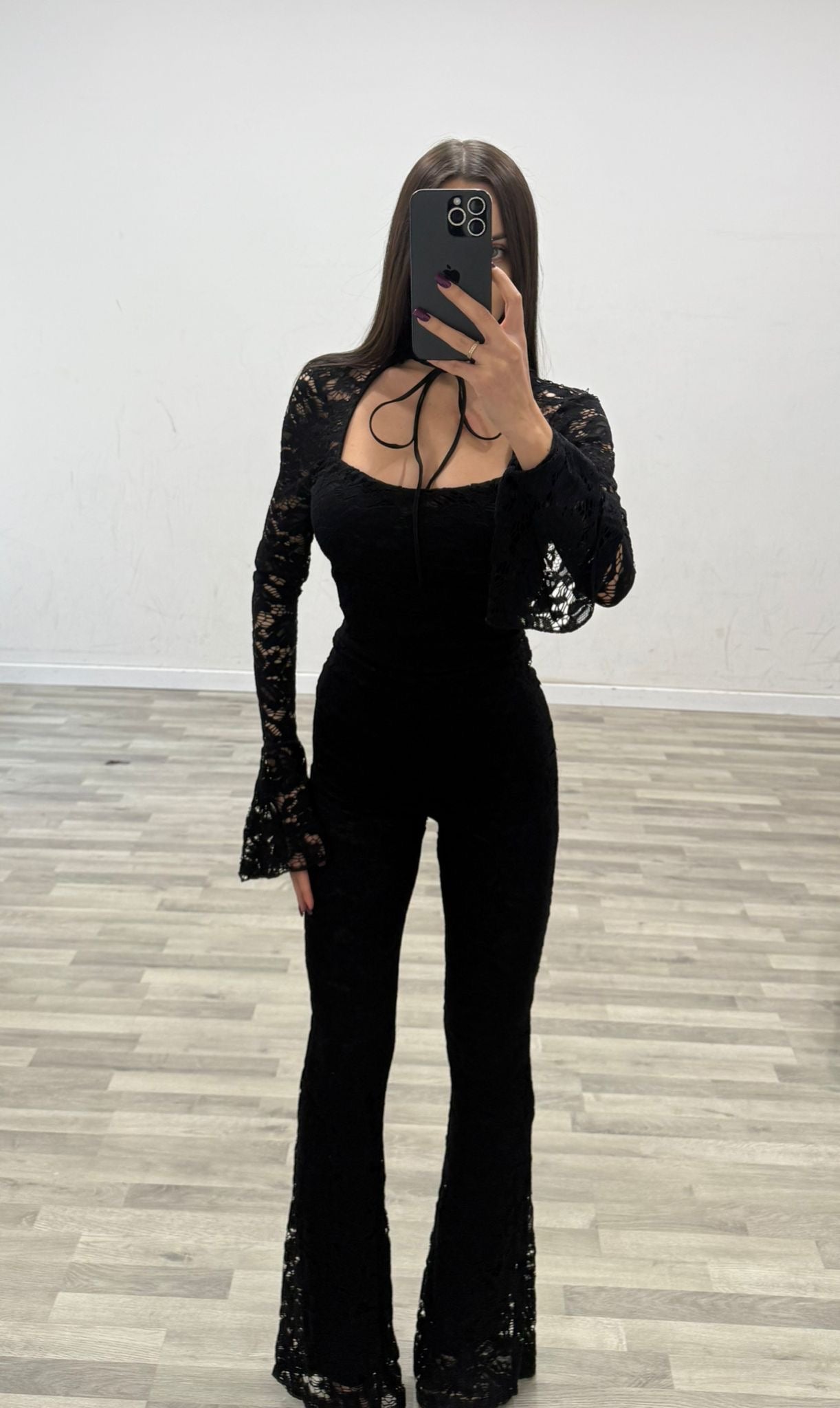 tuta in pizzo havana