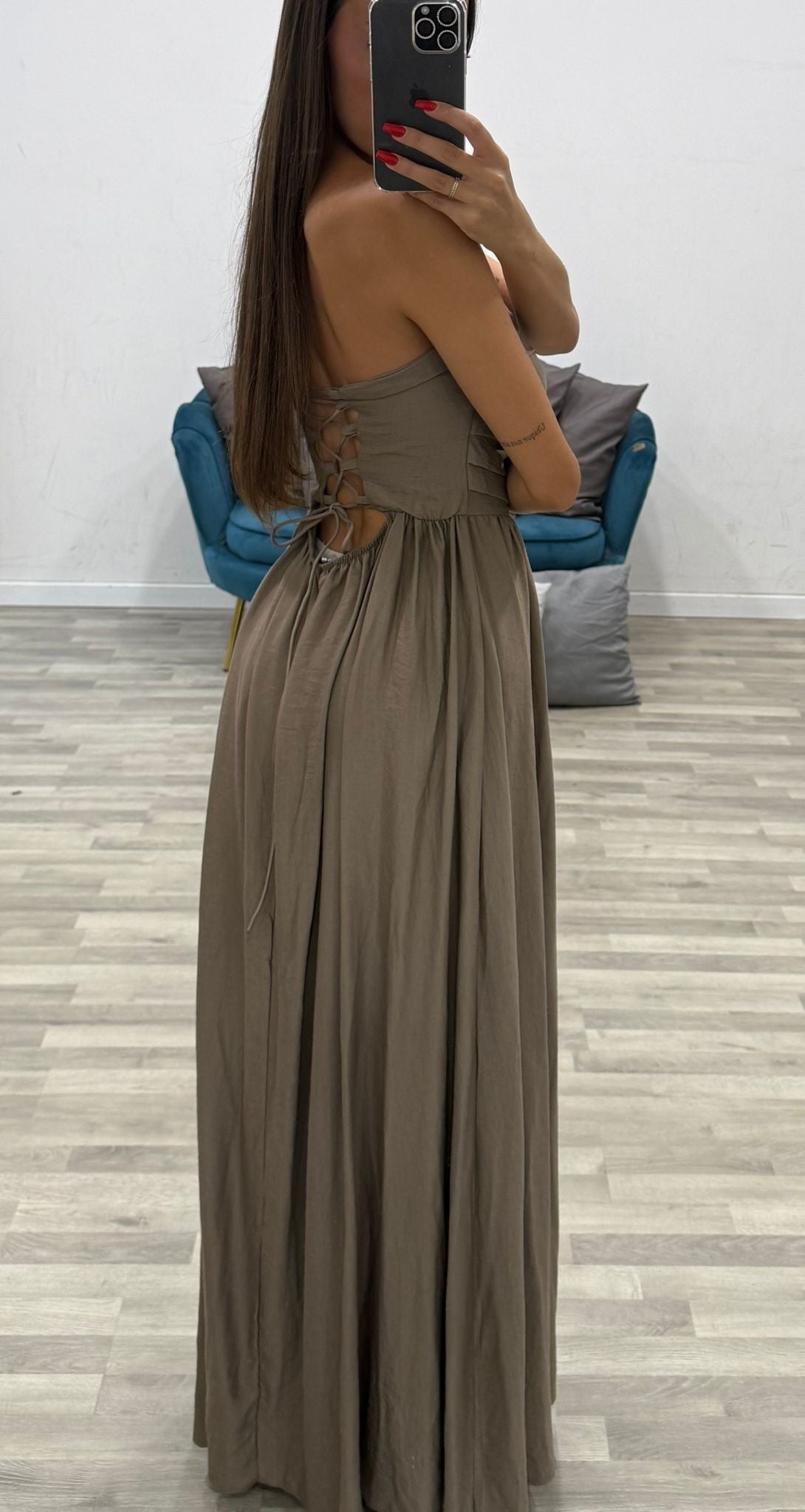 vestito a fascia con laccio dietro
