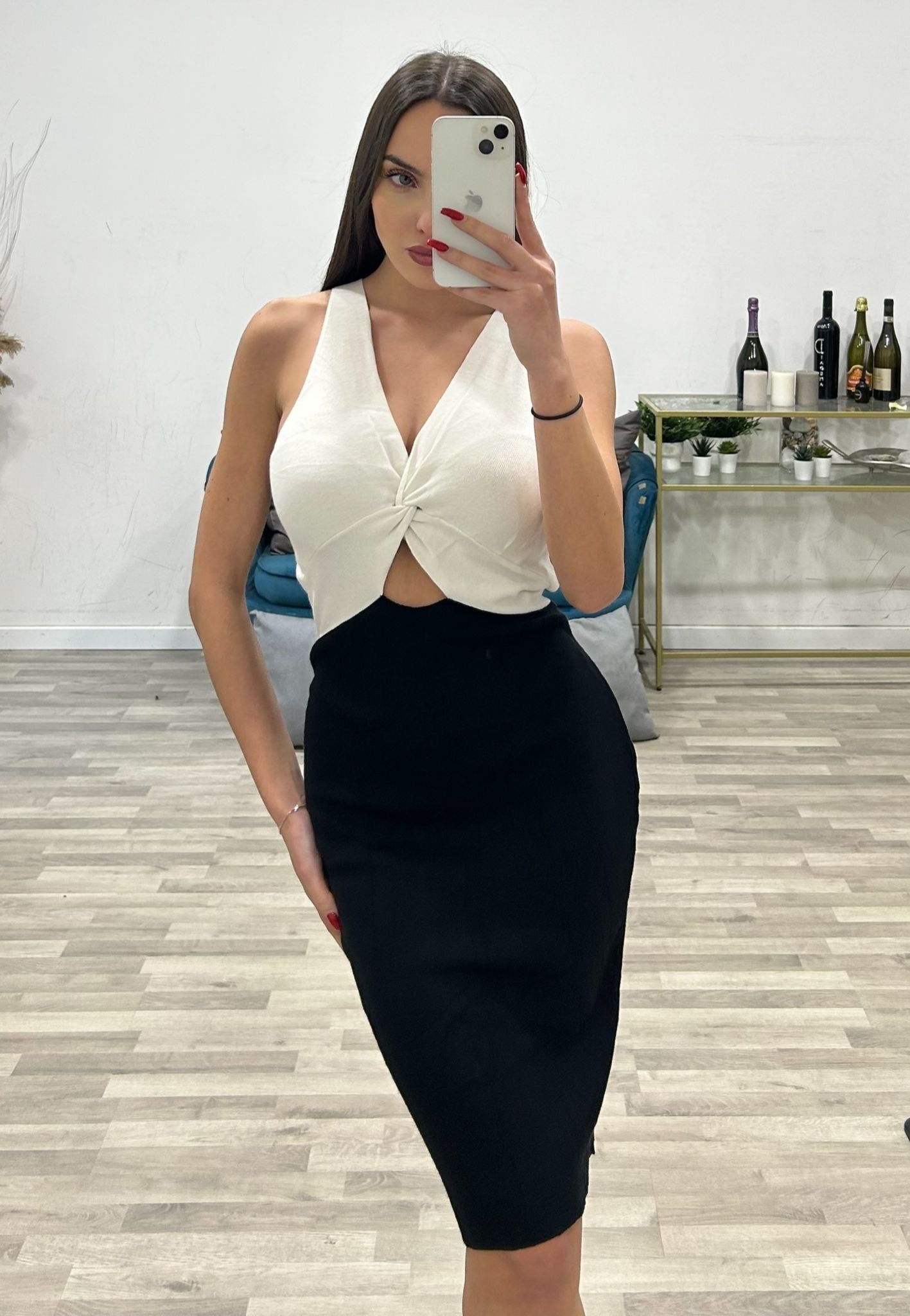 vestitino white and black