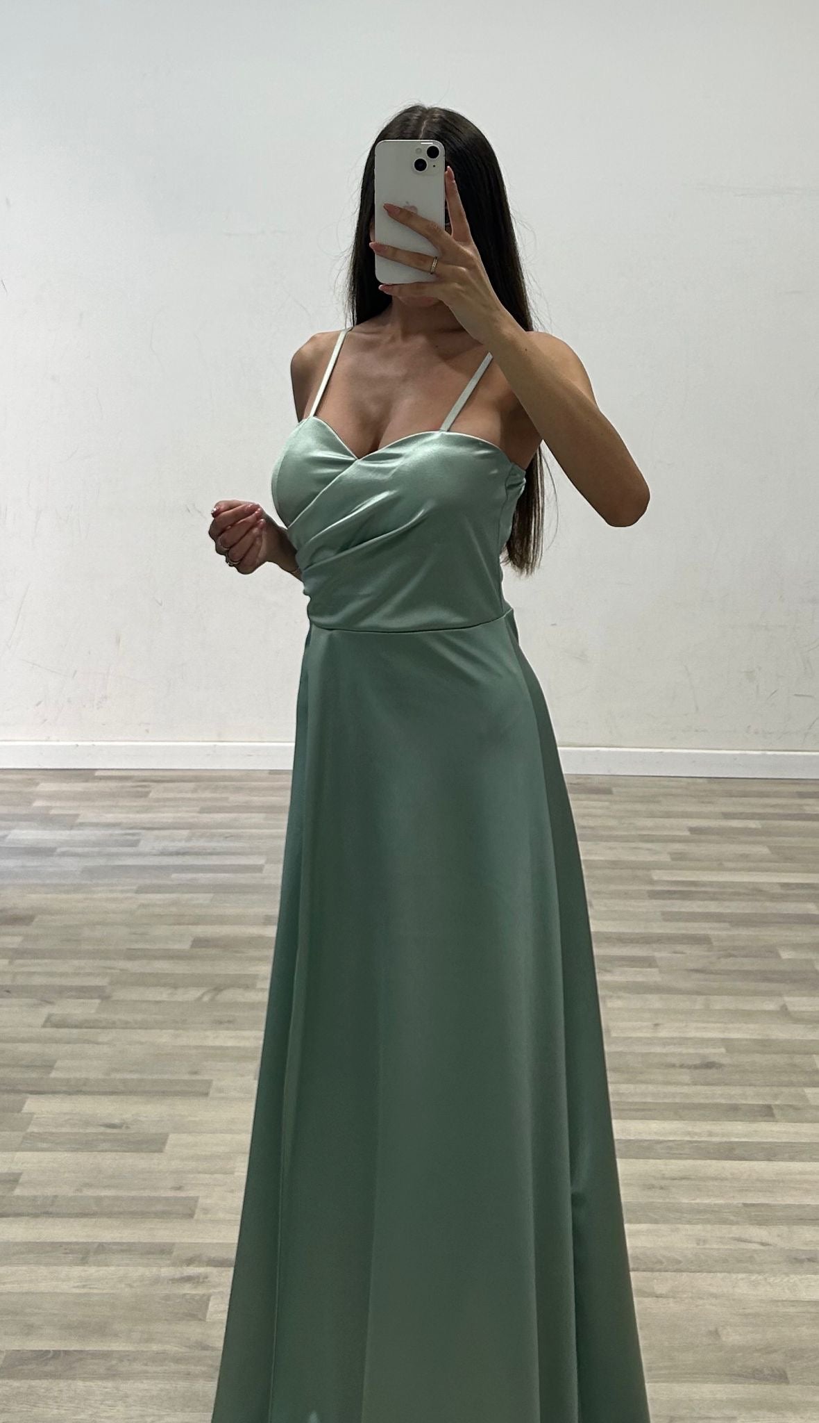 vestito con stola in raso