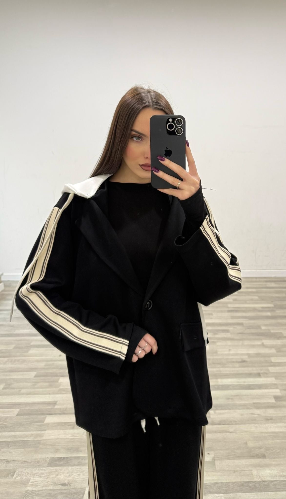 completo giacca cappuccio con pantalone