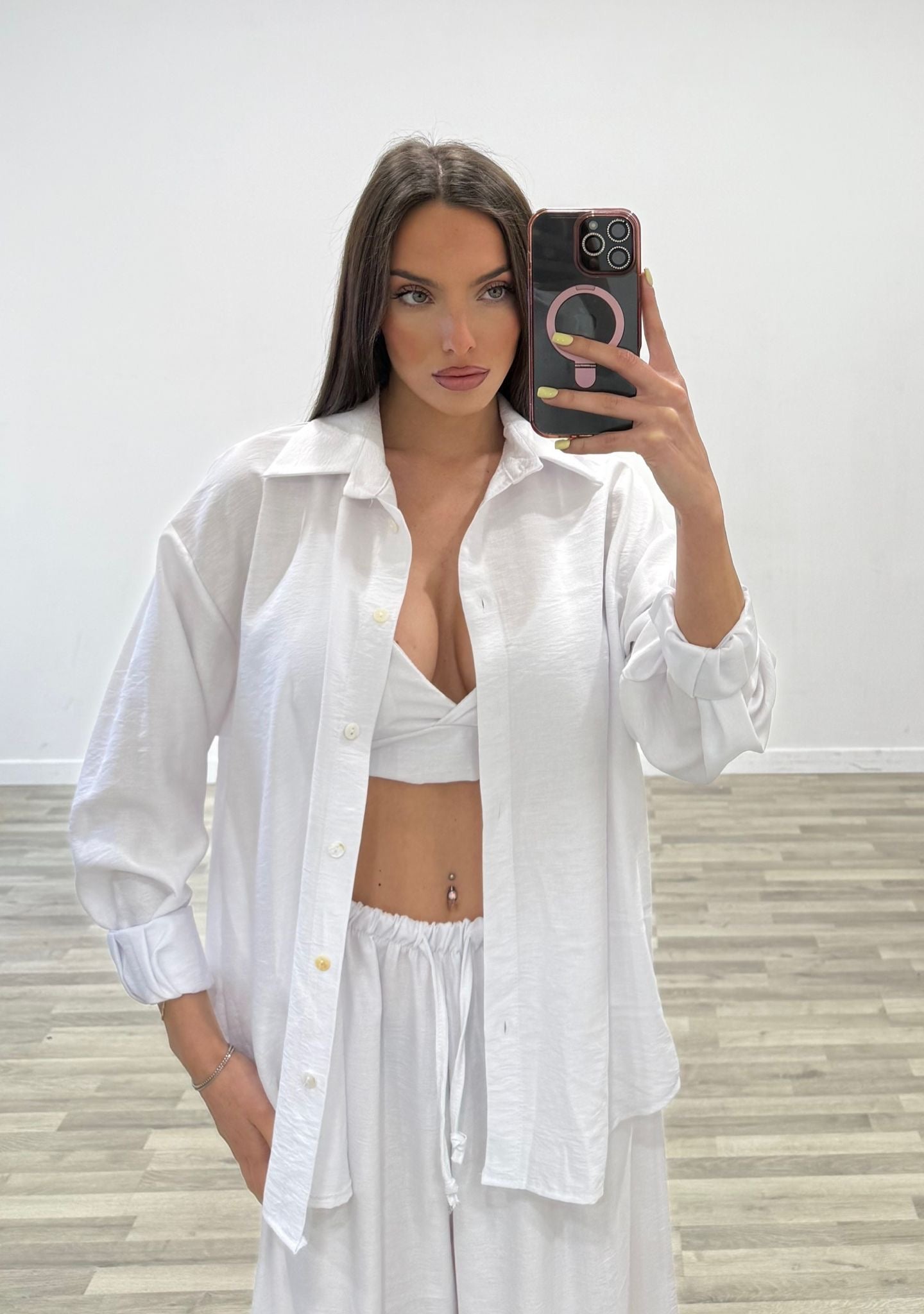 completo camicia top e pantalone