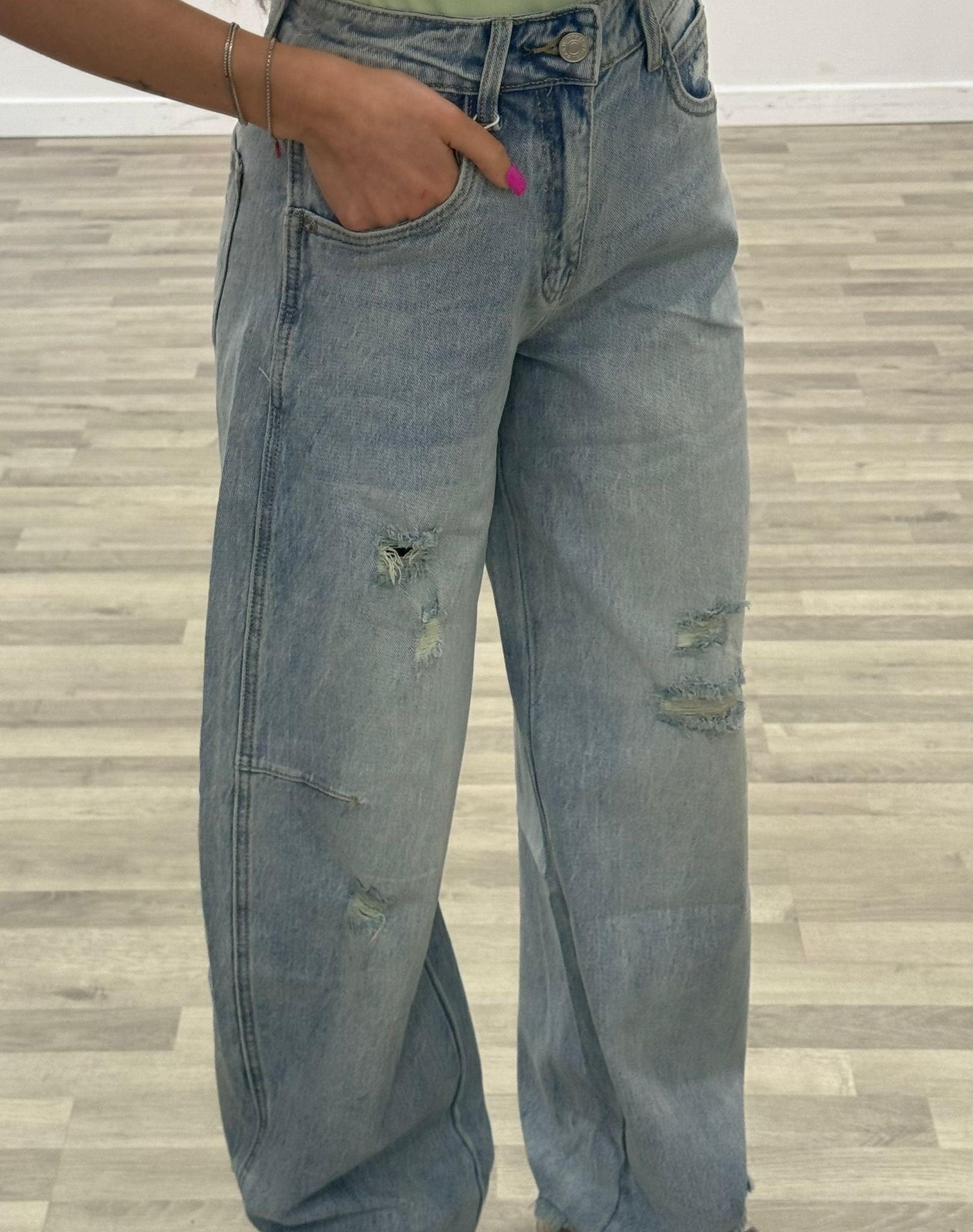 jeans ballon strappi
