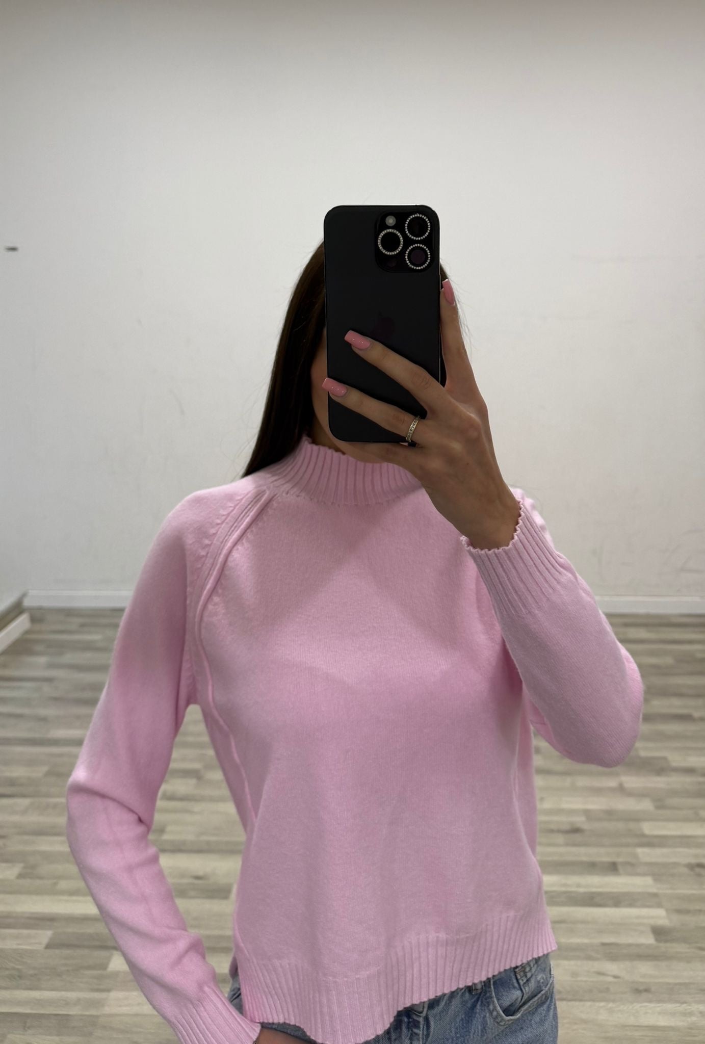 maglia lupetto only