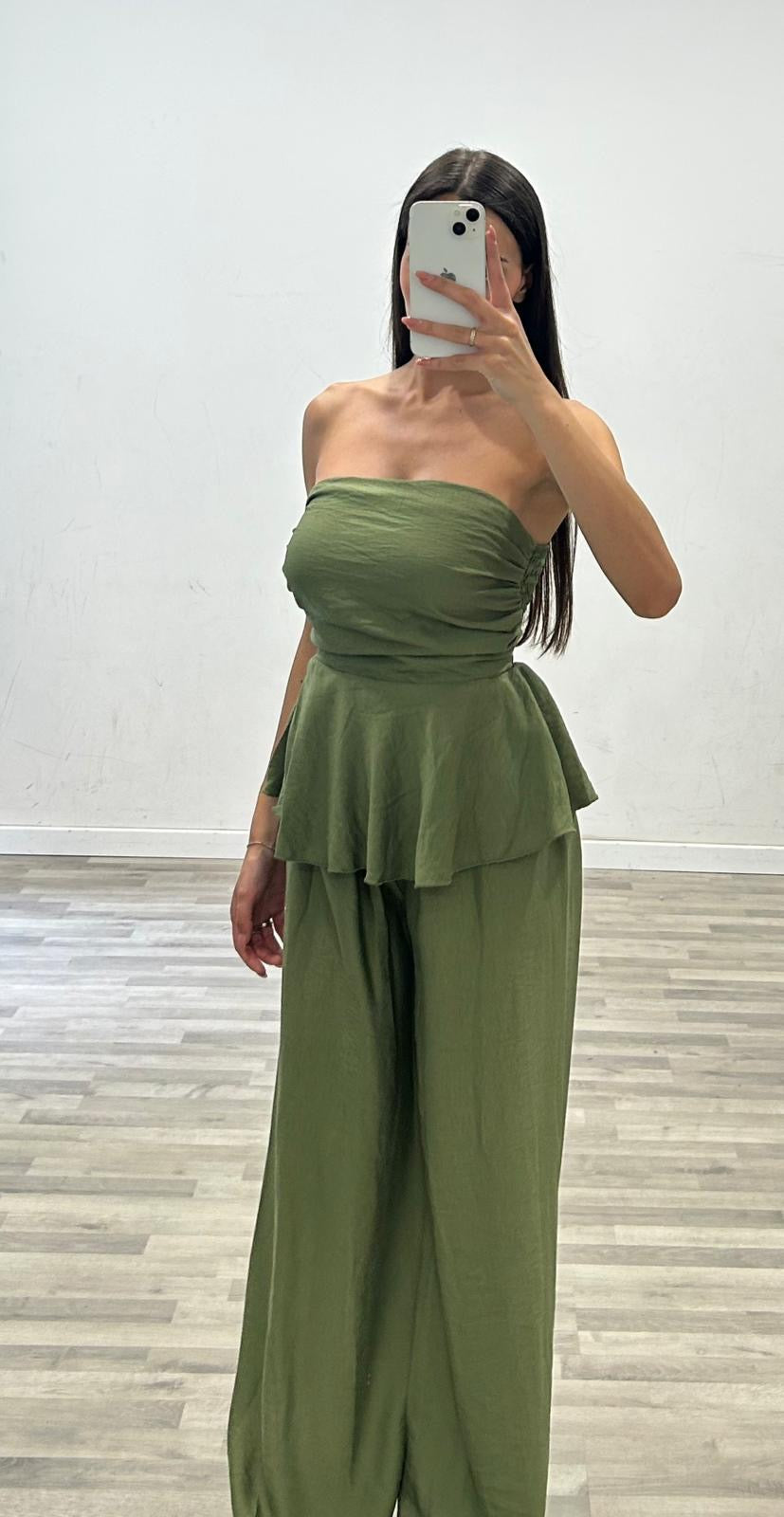 completo top e pantalone
