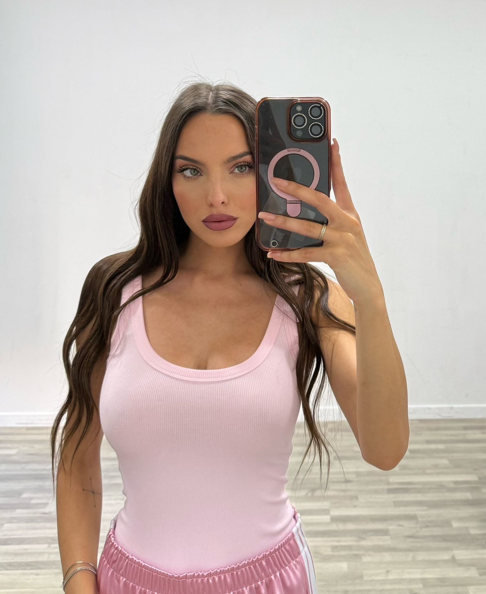 body costine miky