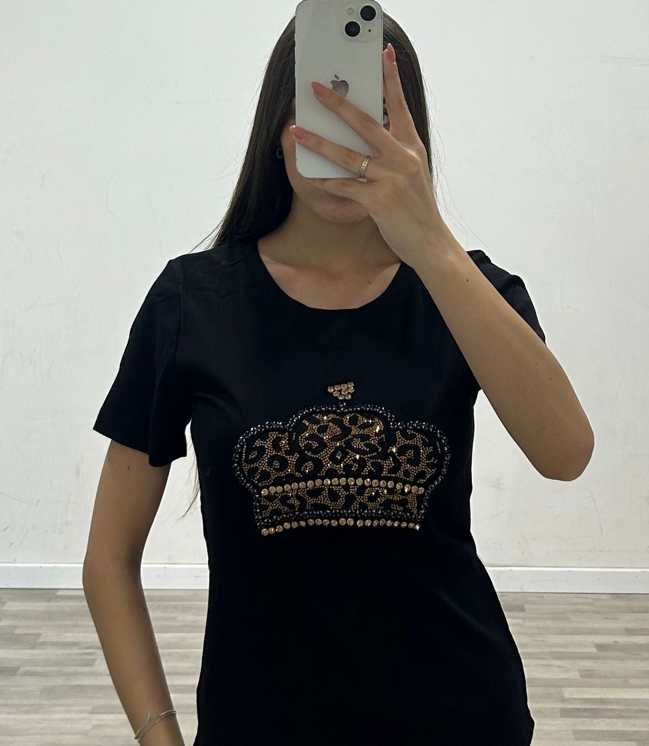 t-shirt corona