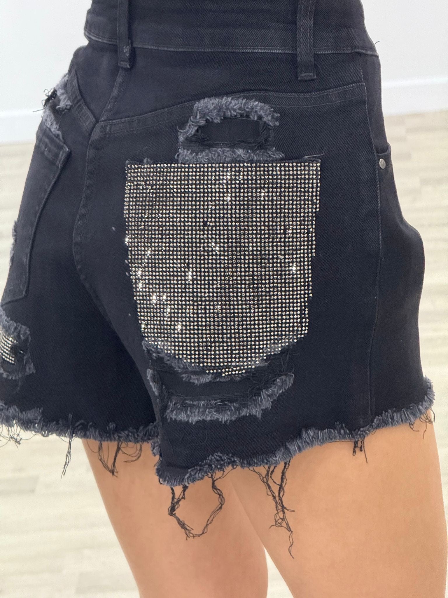 short nero tasca strass