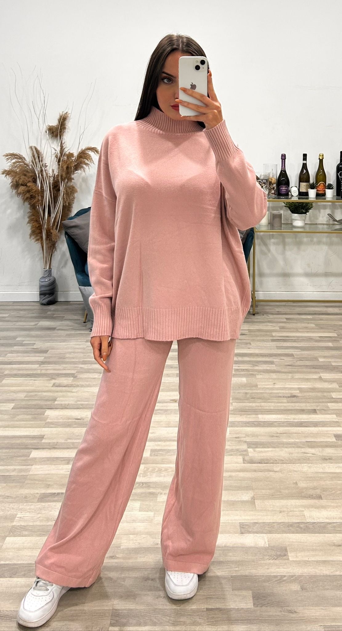completo lana lupetto e pantalone