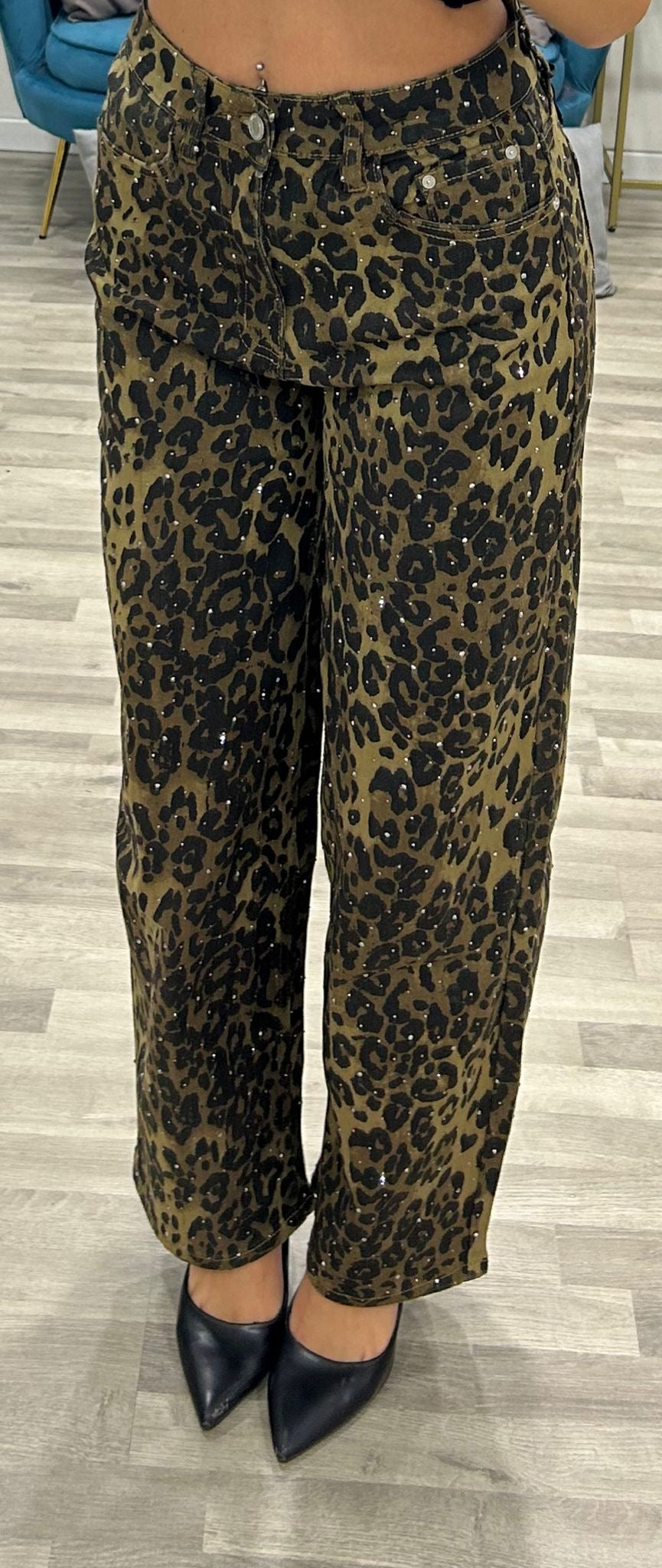 jeans leopardato con brillantini