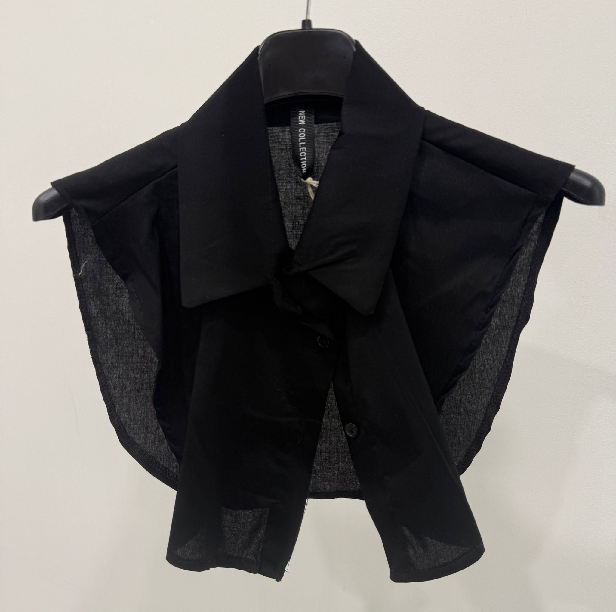 camicia che fa sotto i pull