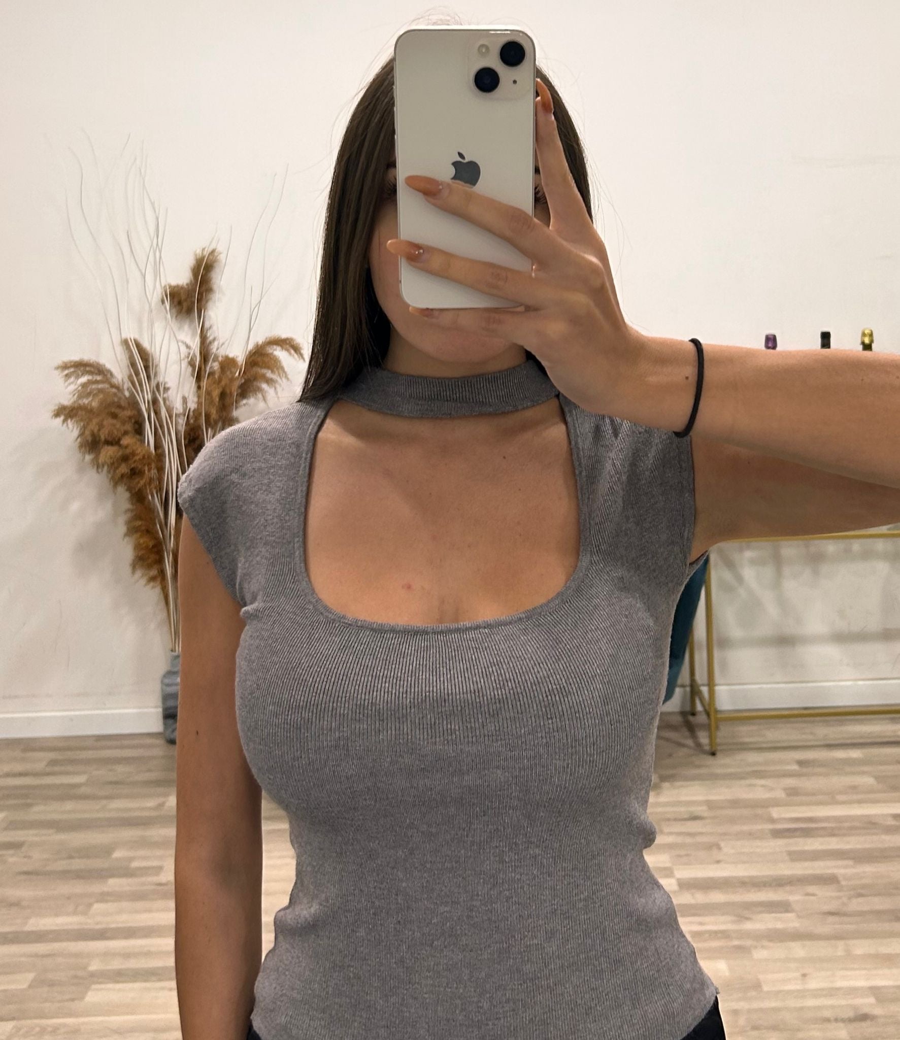 maglia con collarino giromanica