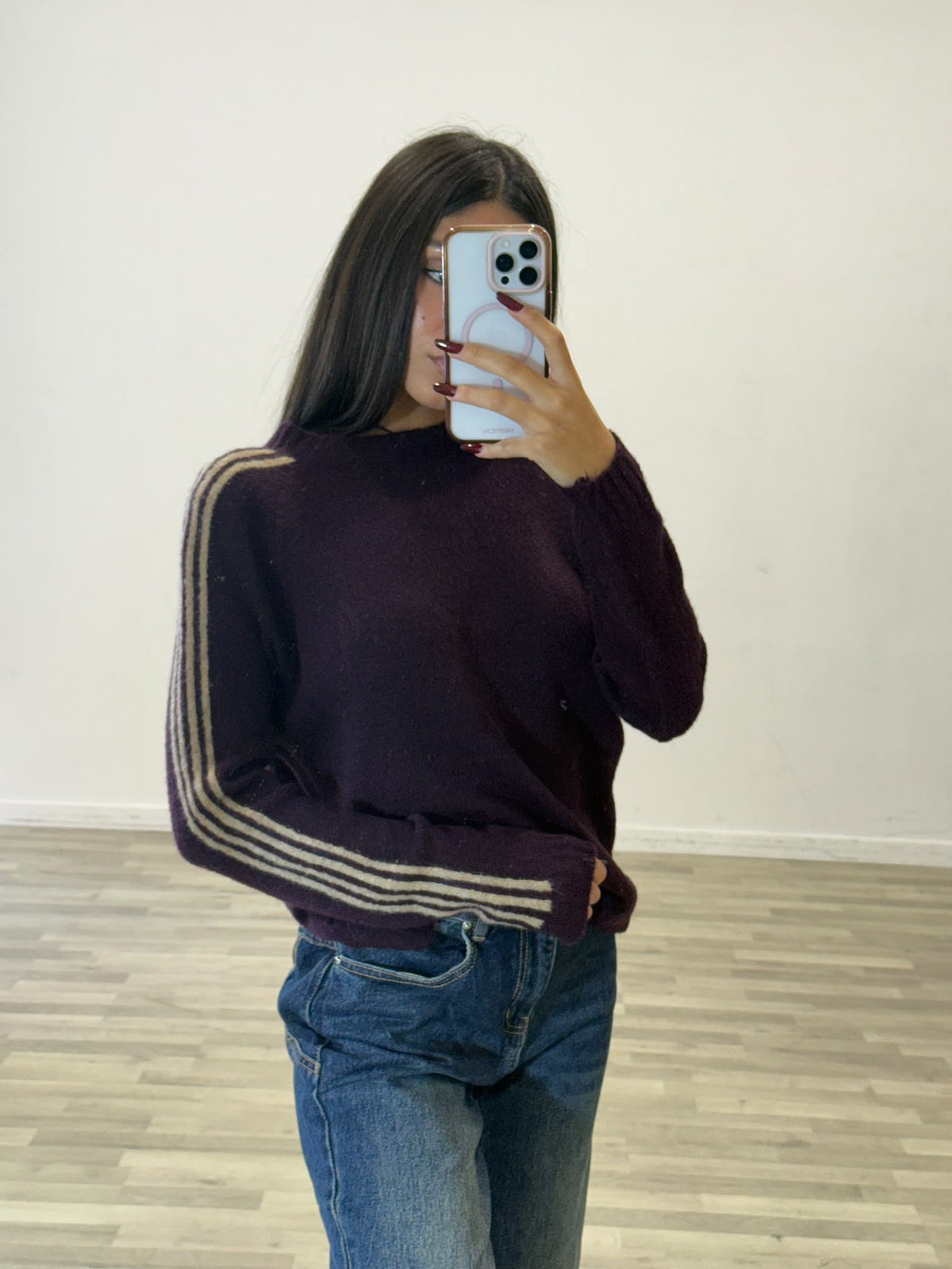 pull con righe laterali