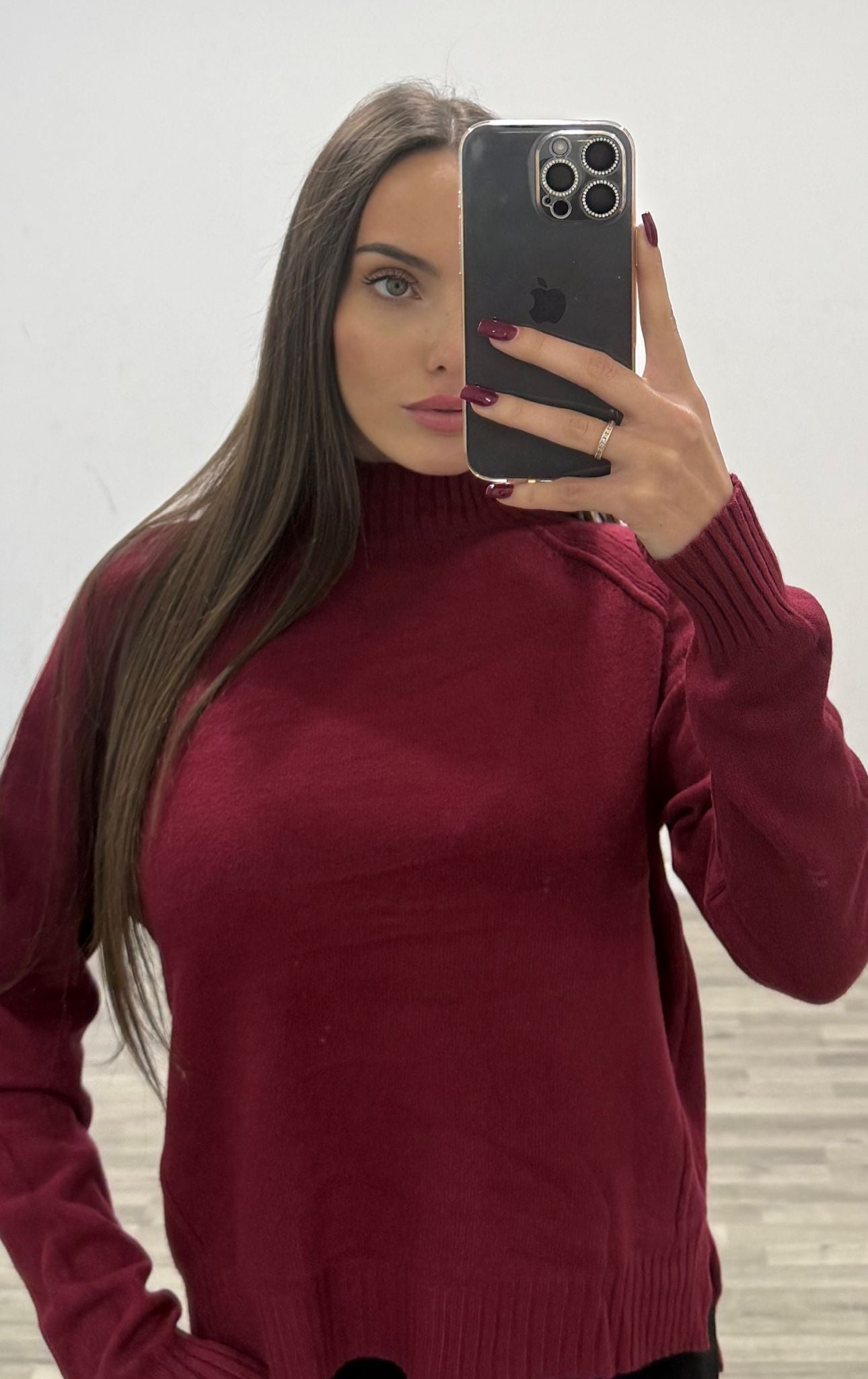 maglia lupetto only