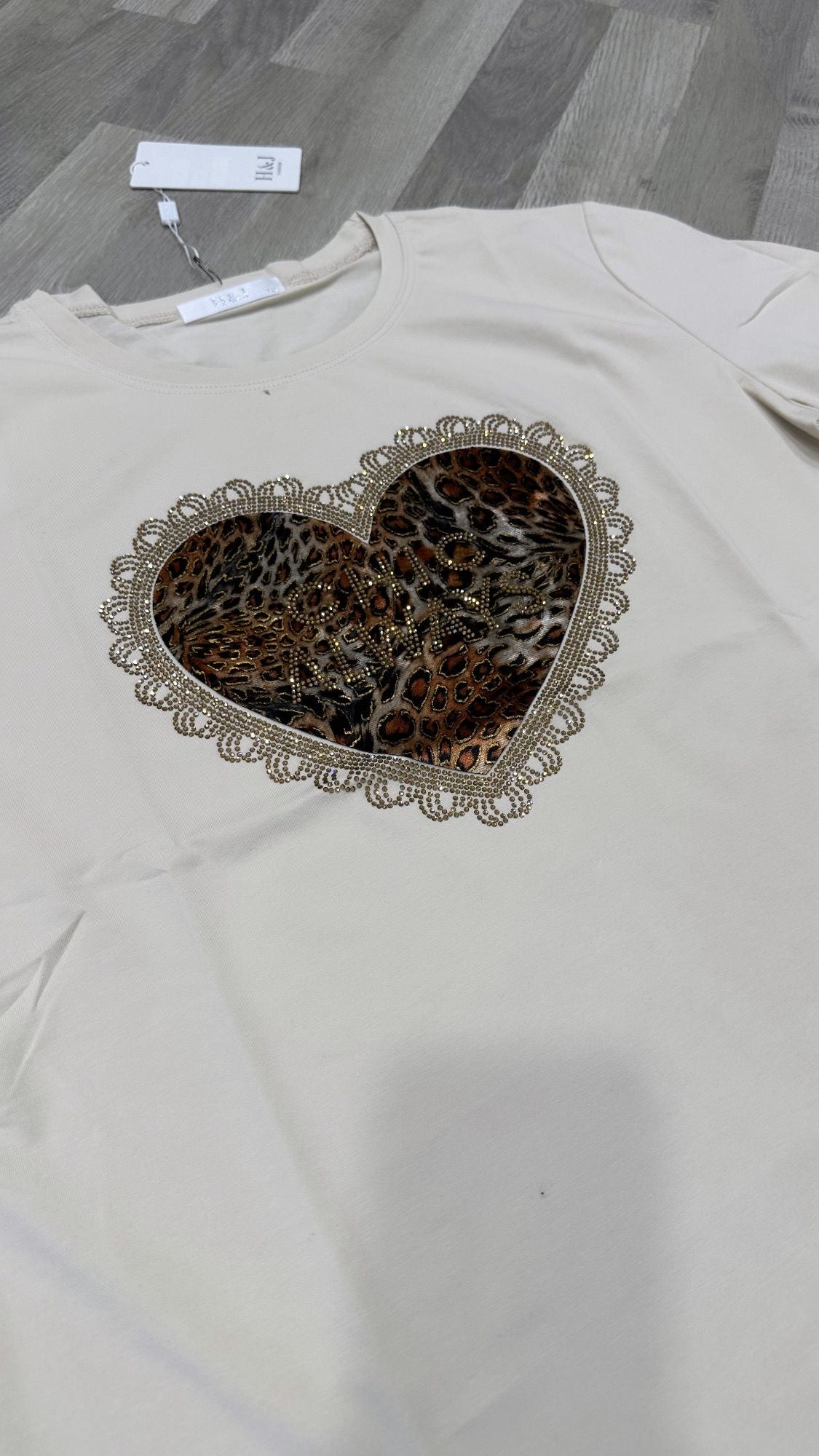 t-shirt cuore maculato