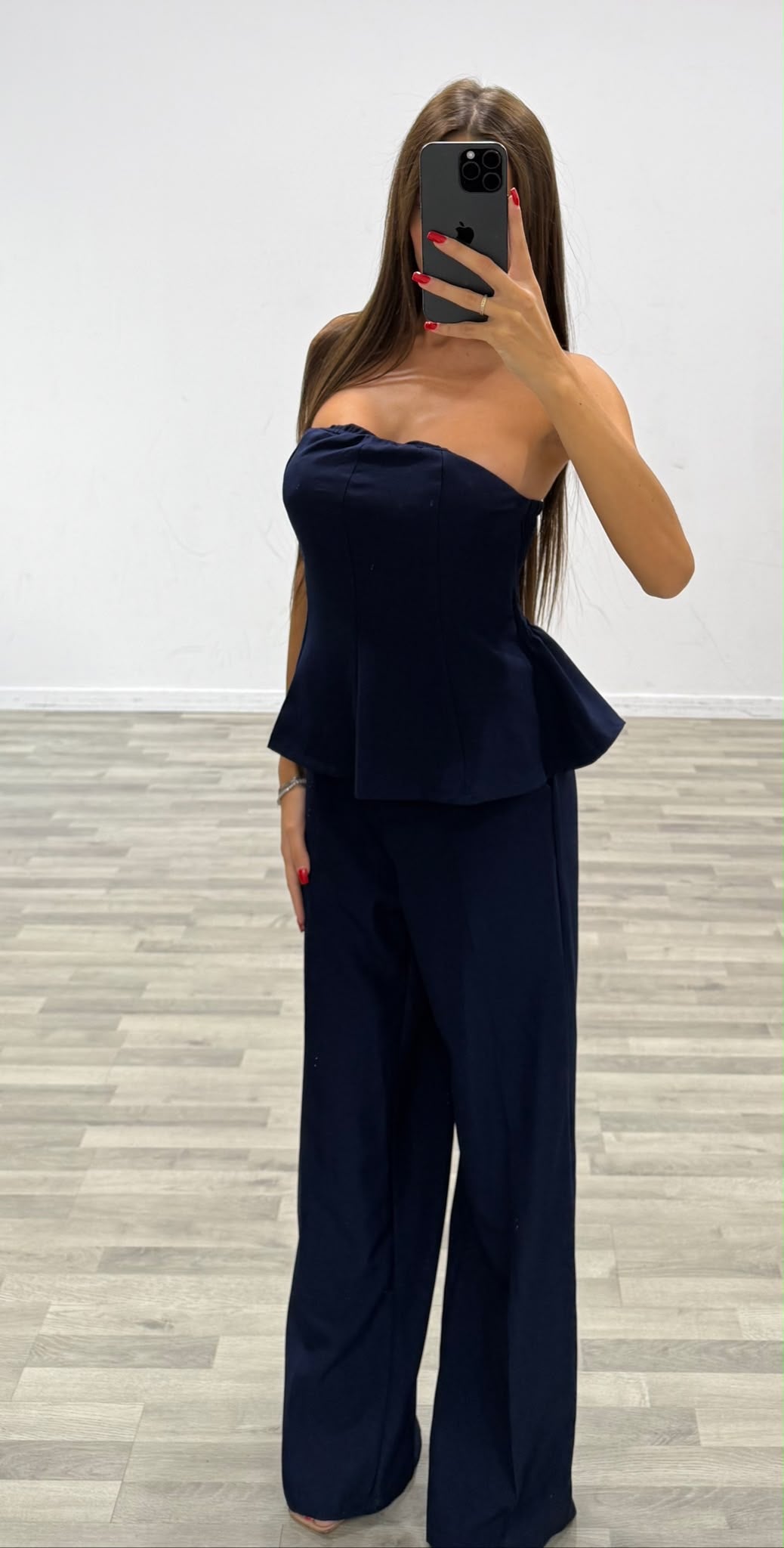 completo top a fascia con pantalone