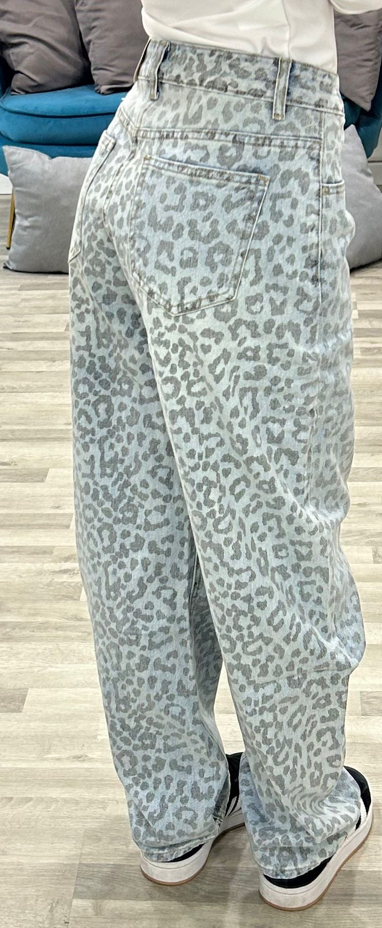 jeans smack