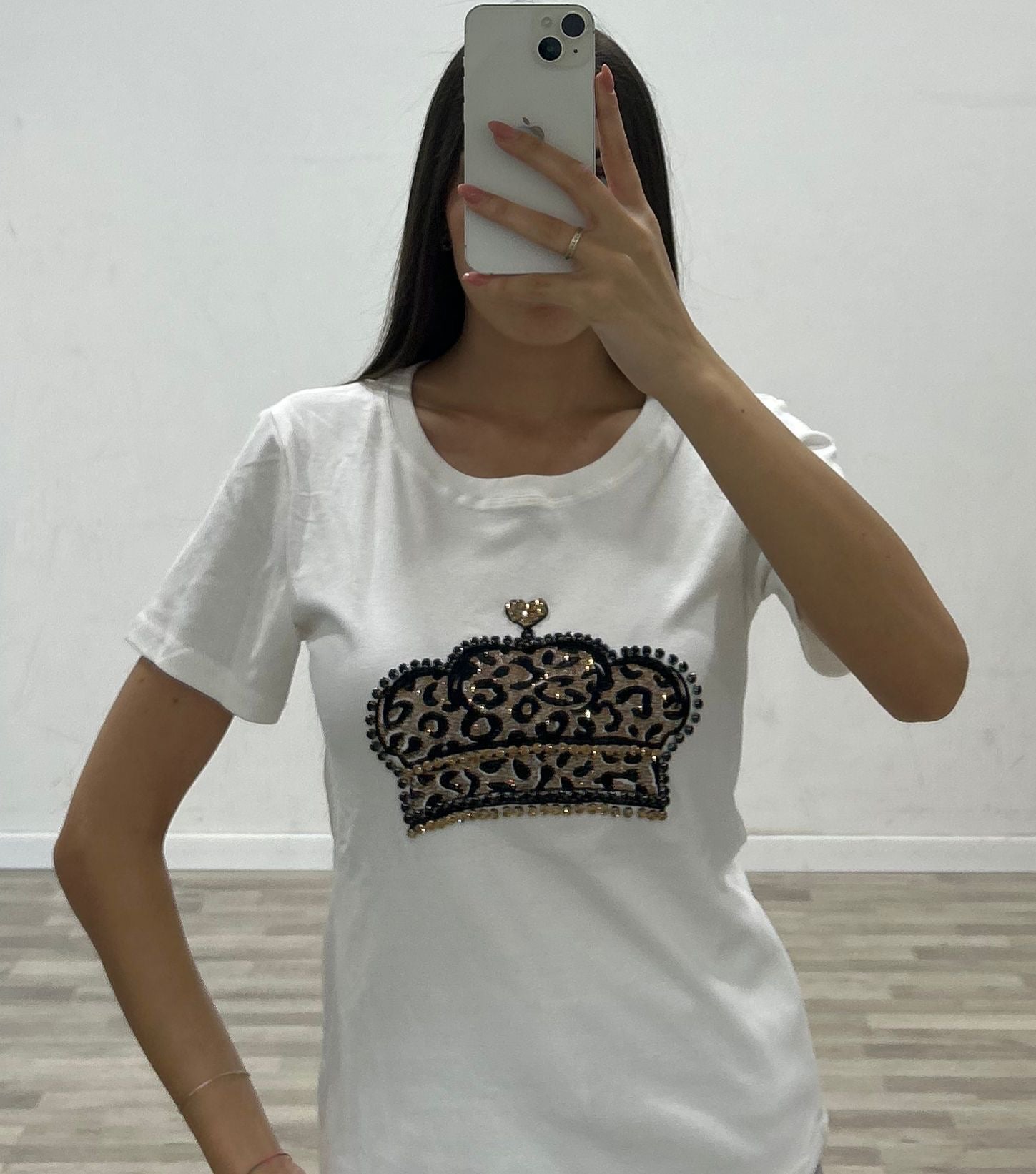 t-shirt corona