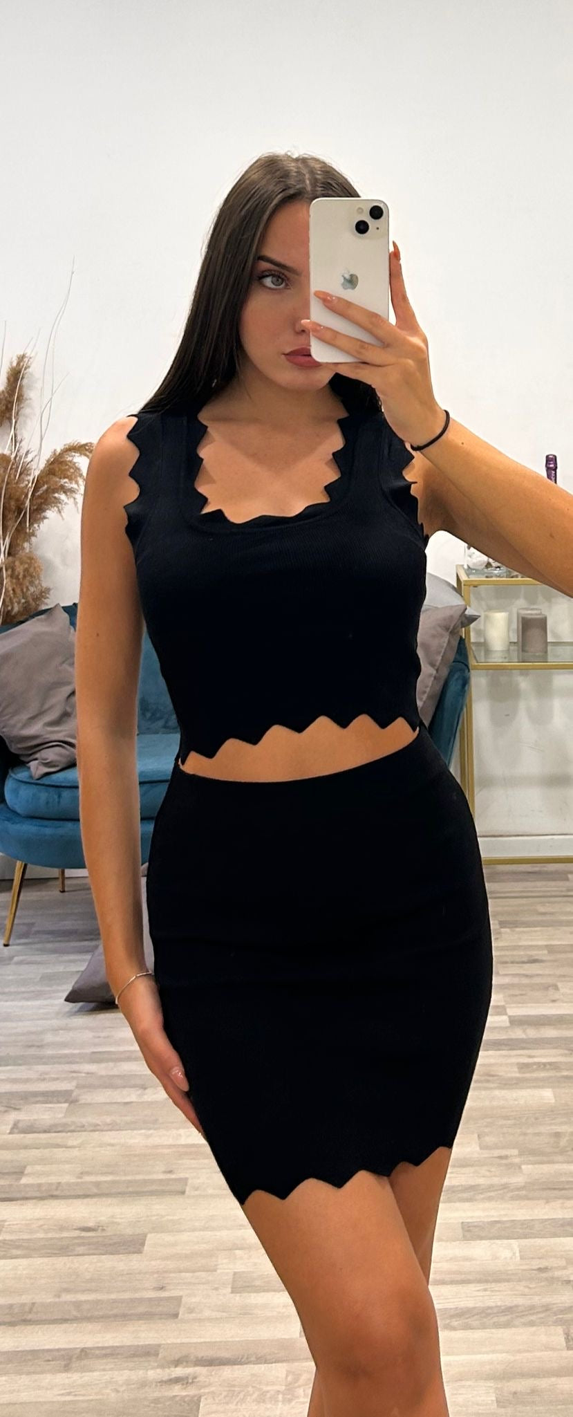 completo canotta e gonna dea