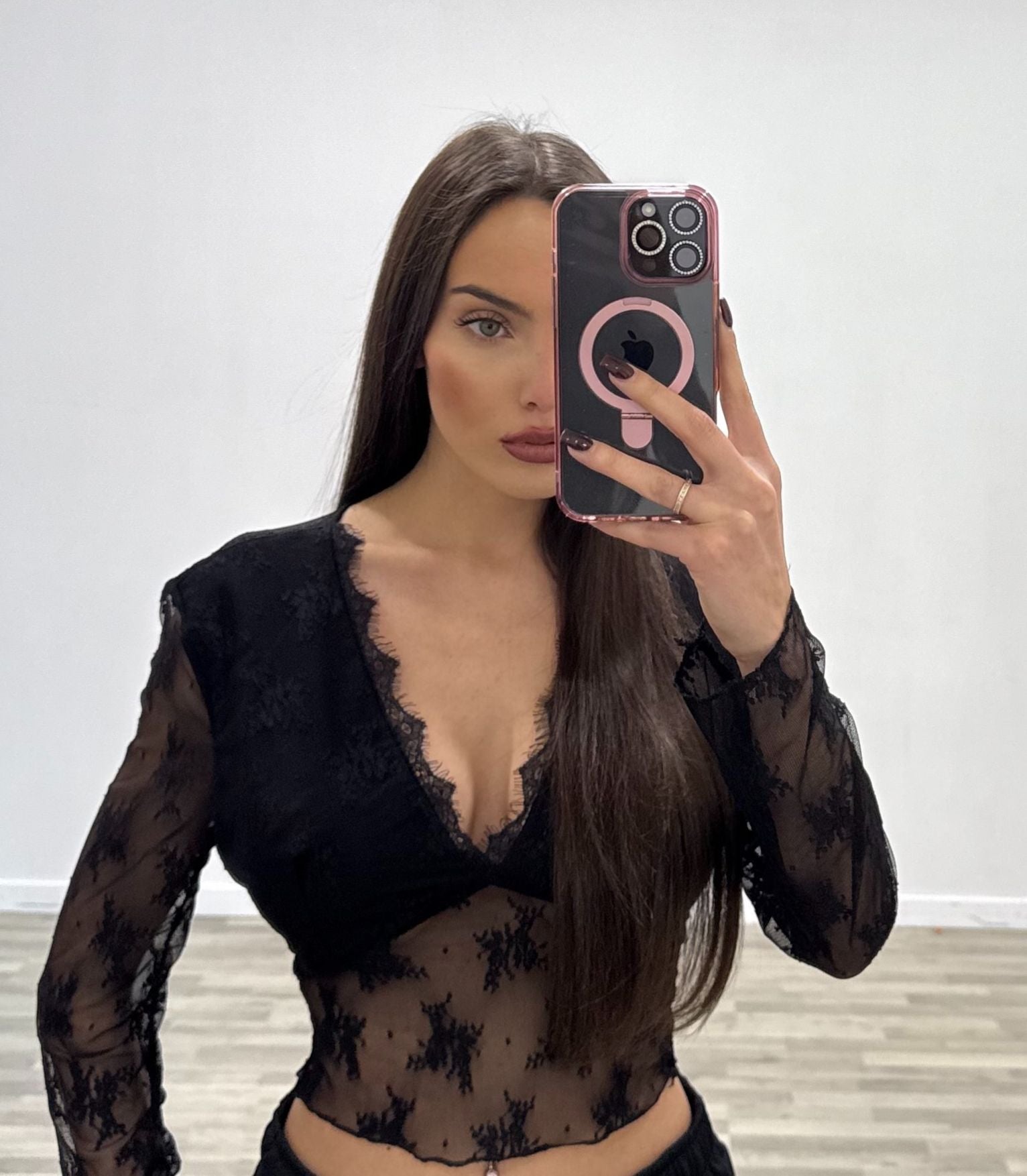 maglia corta in pizzo incrociata