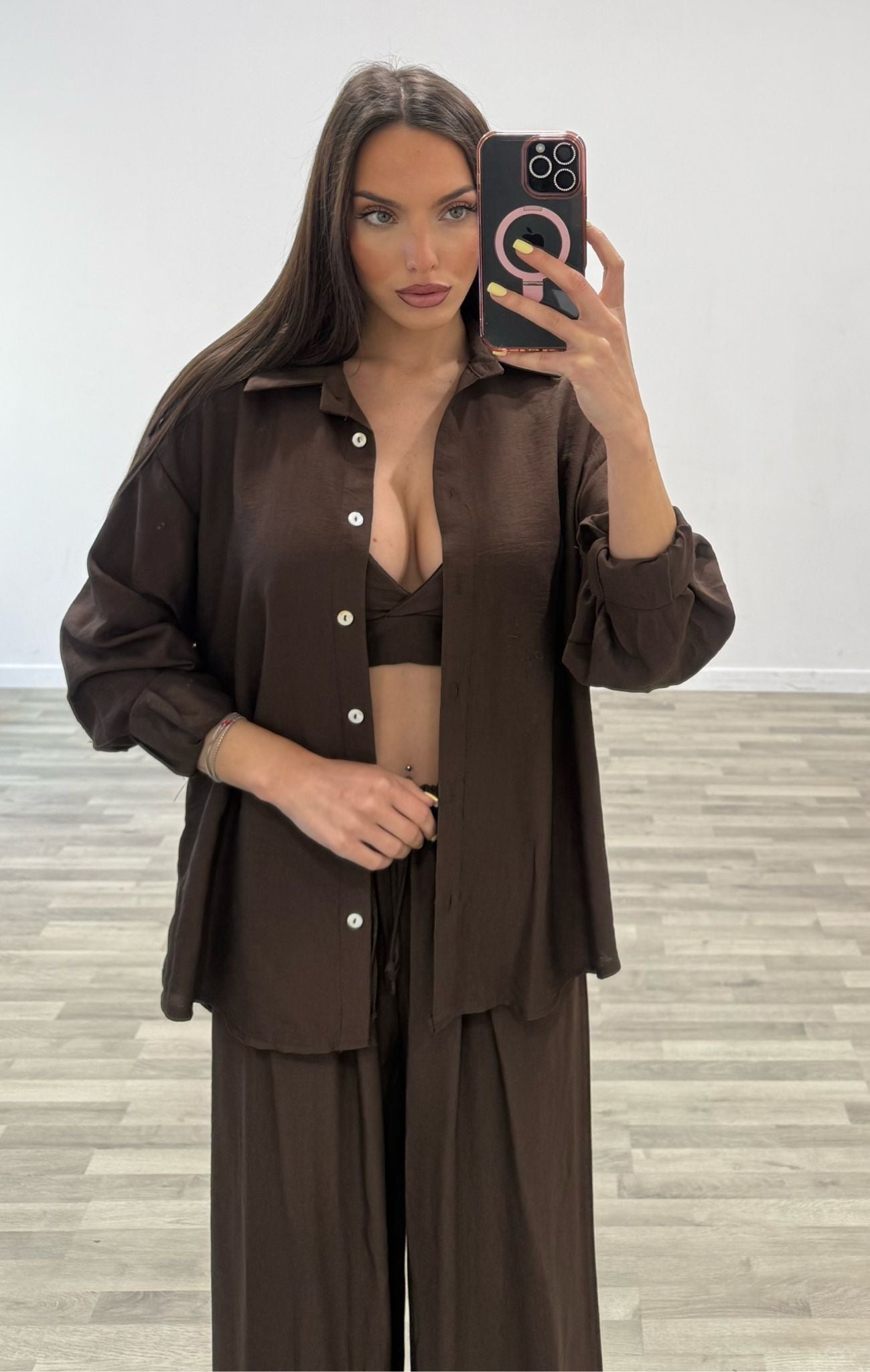 completo camicia top e pantalone