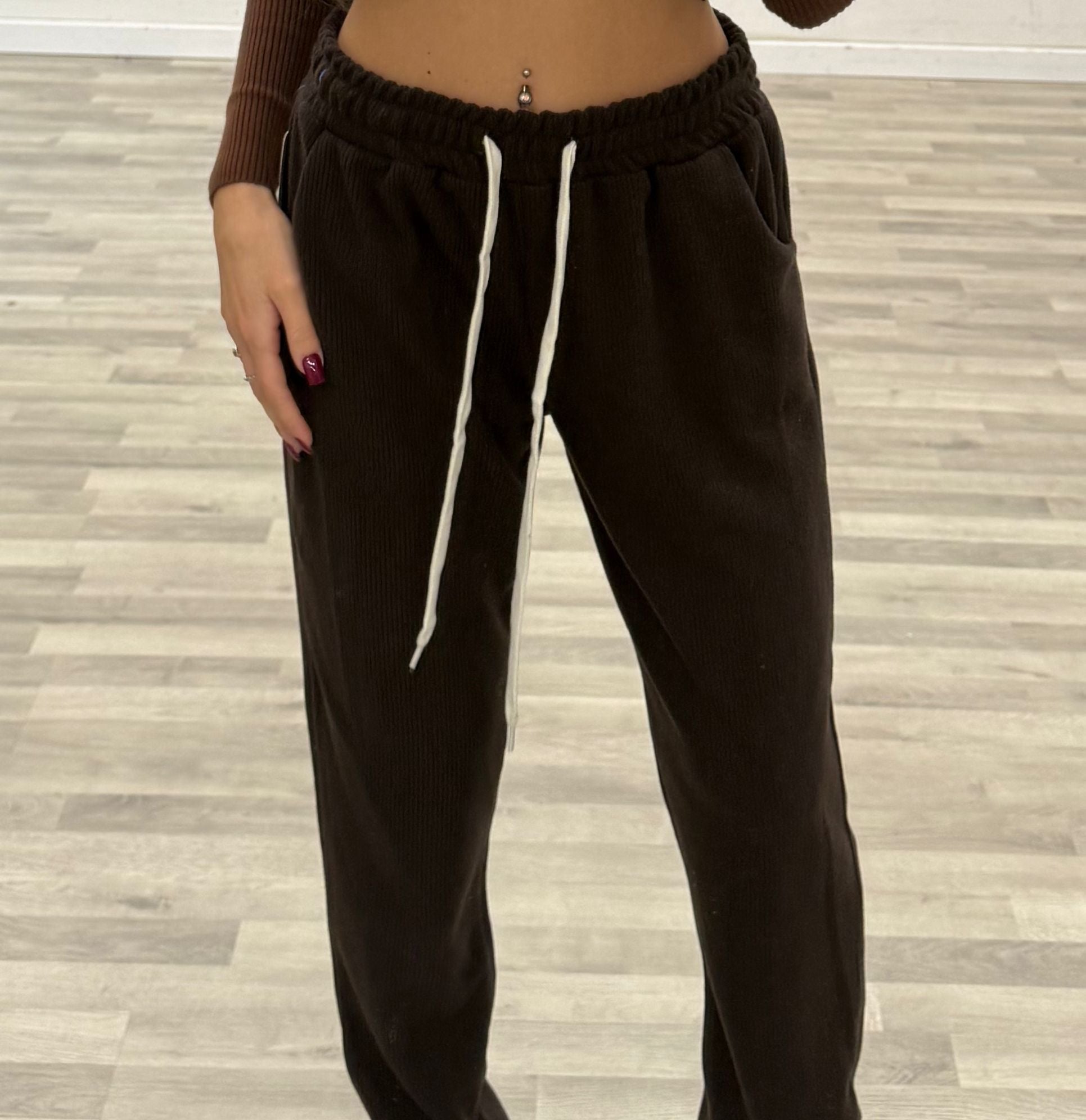 pantalone di velluto con risvolto