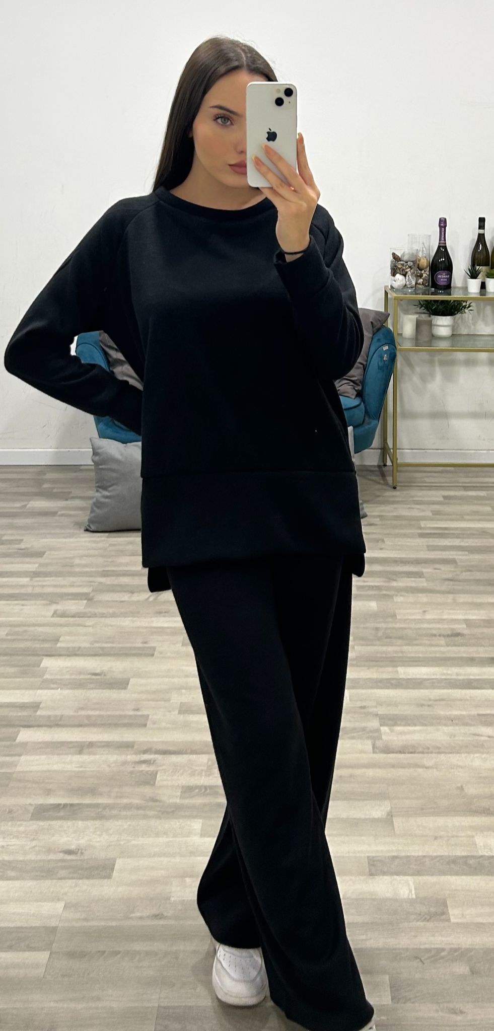 completo maglia e pantalone