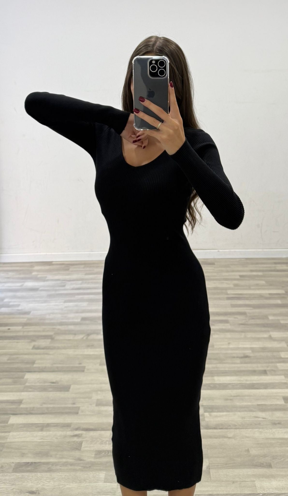 vestito scollato avanti e dietro