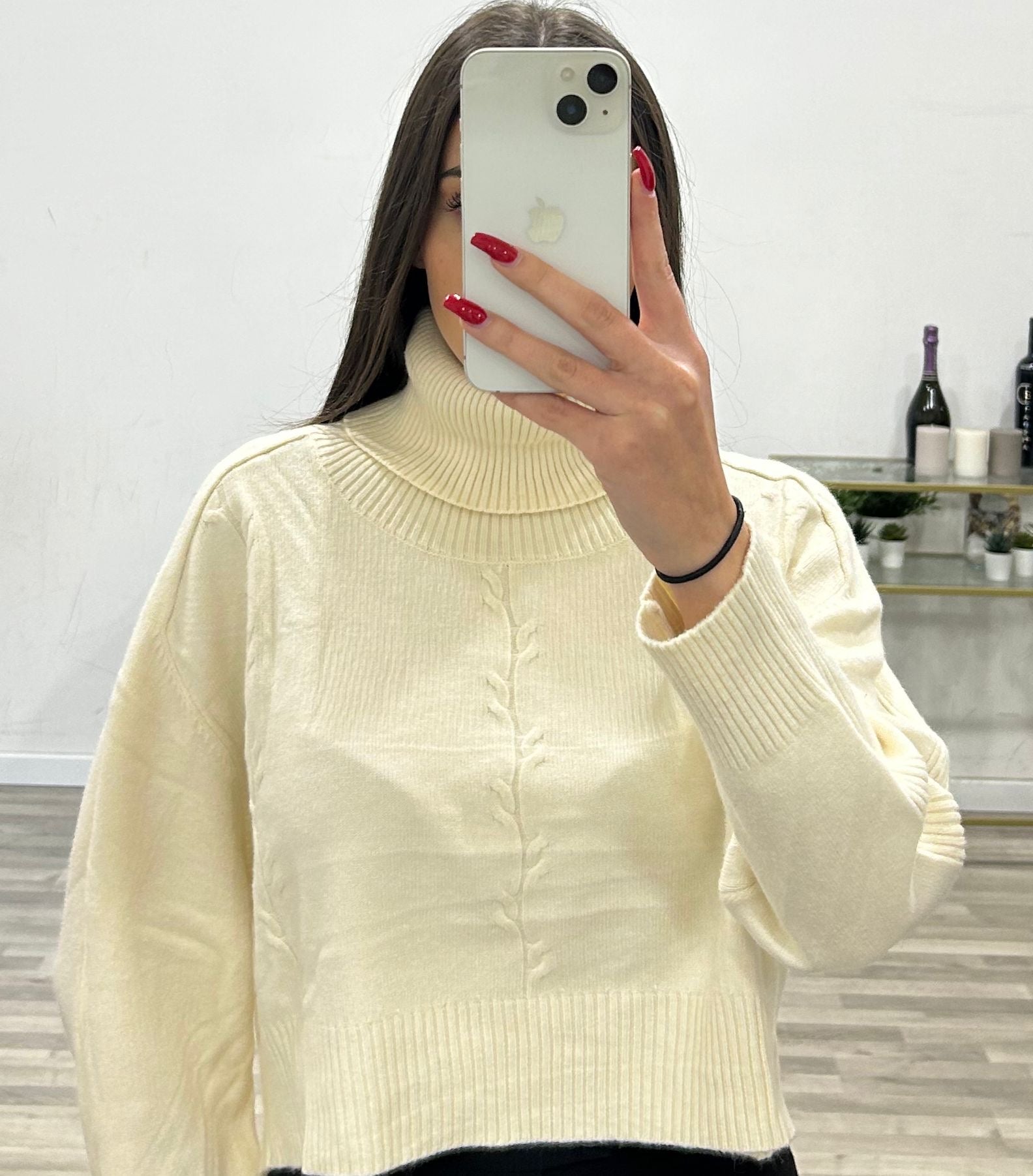 collo alto corto apricot
