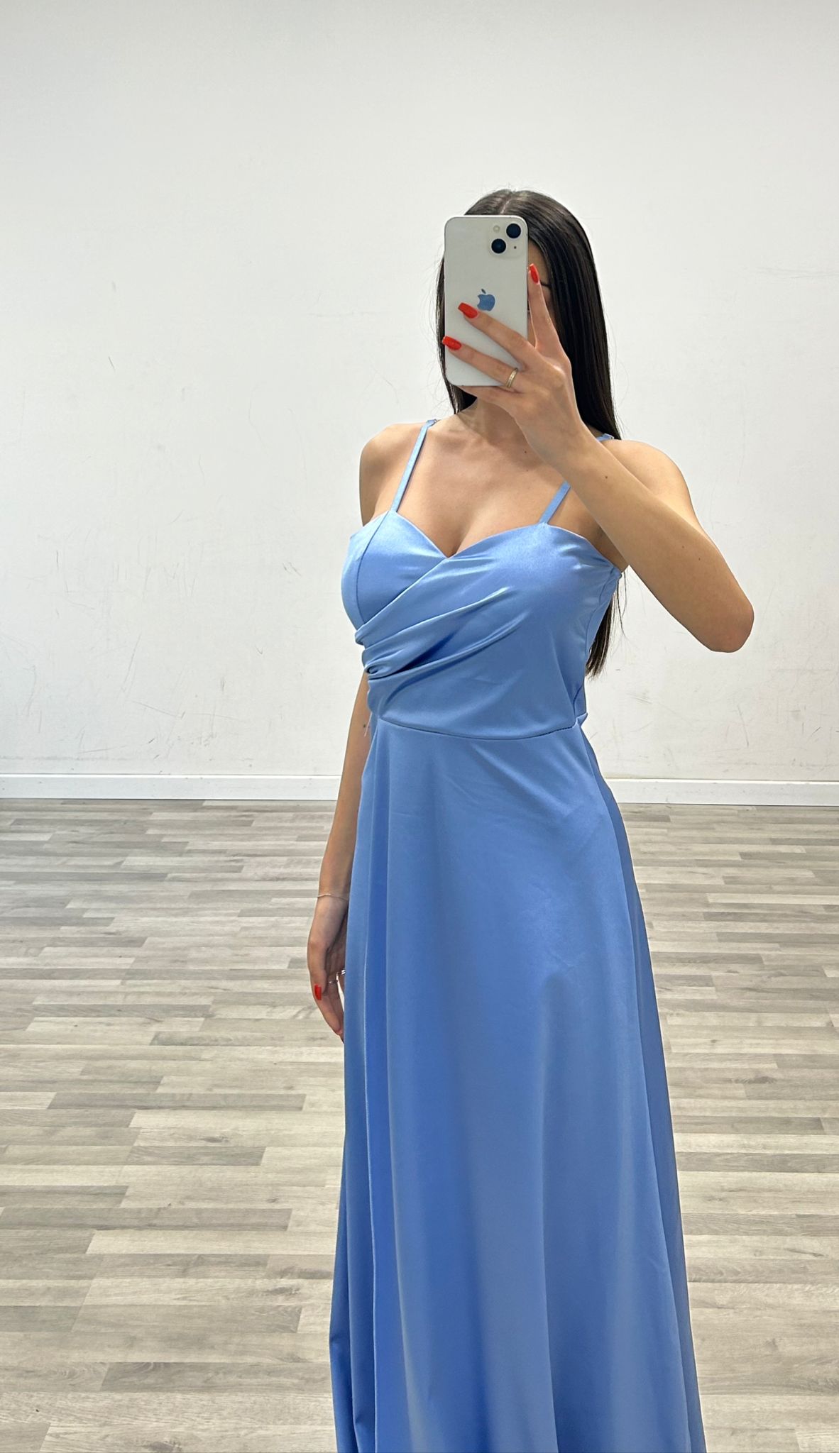 vestito con stola in raso