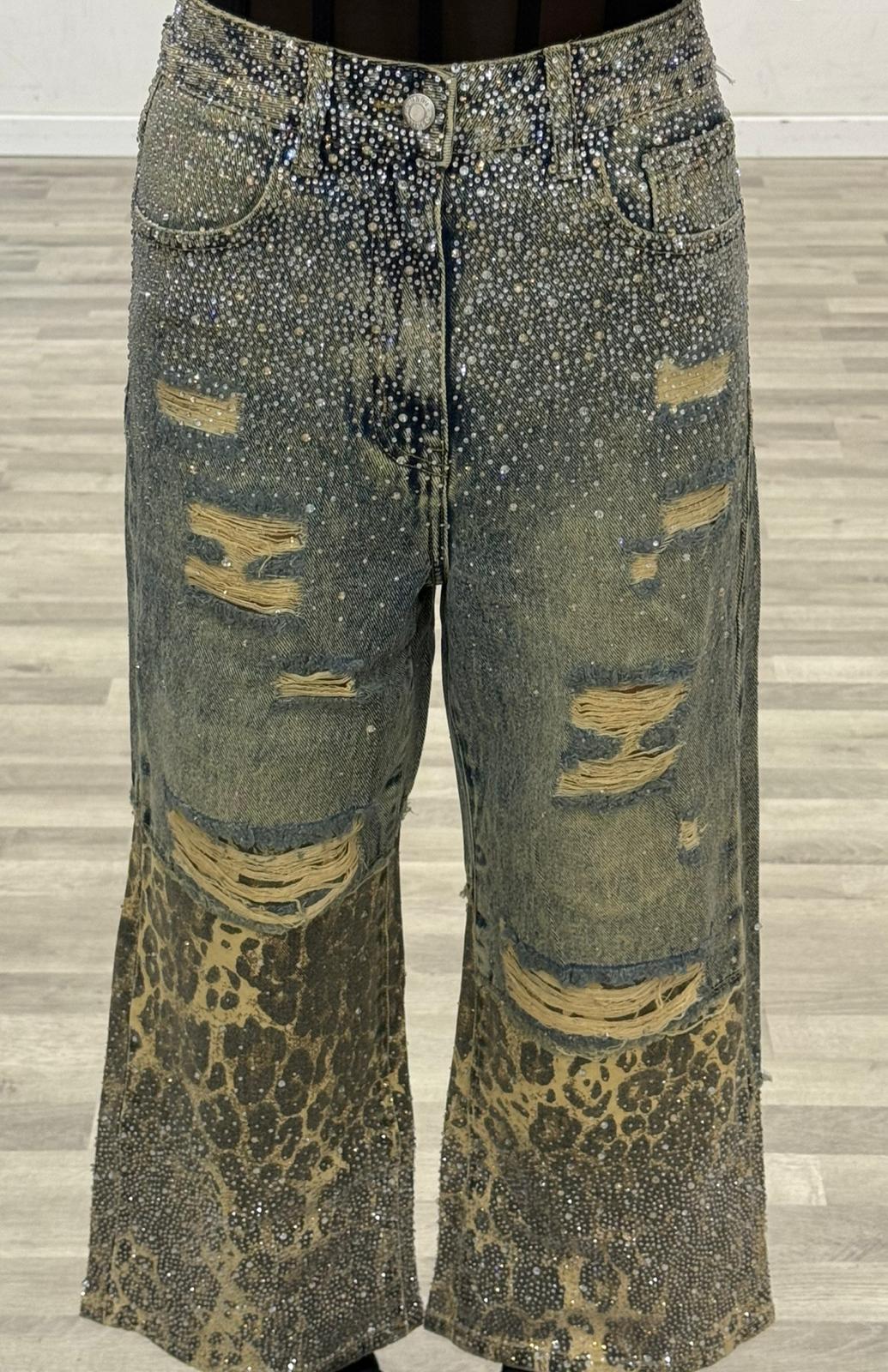 jeans con strappi sabbiato