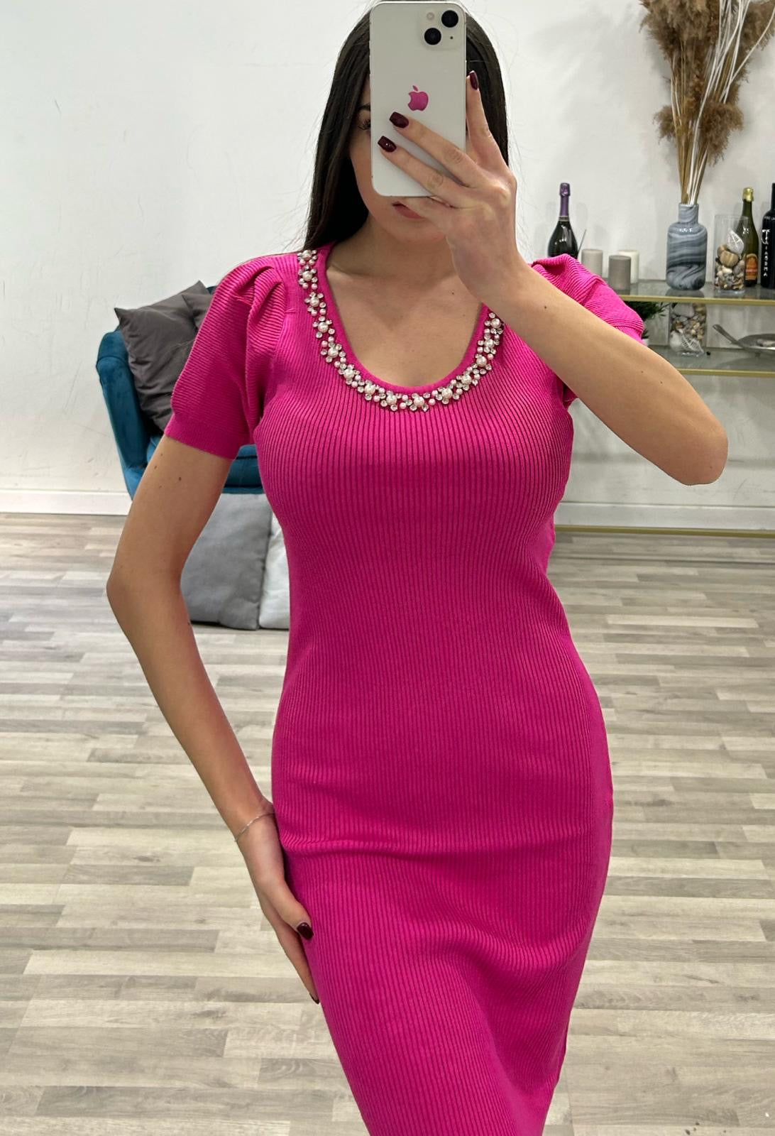 vestitino con collana