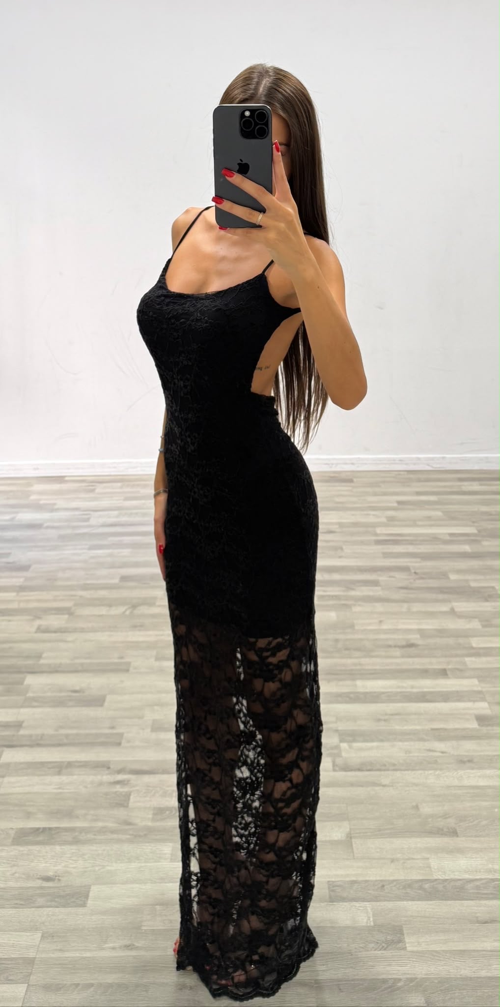 vestito in pizzo lido night