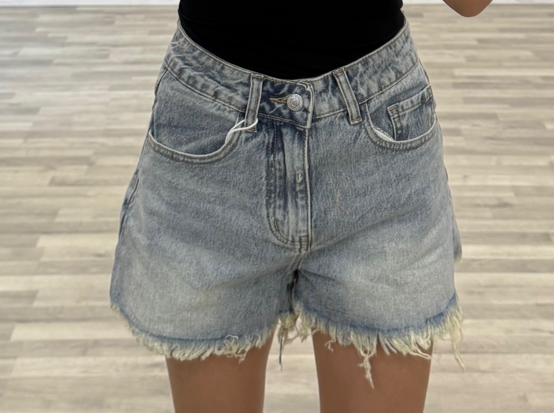 short con tasca glitter denim