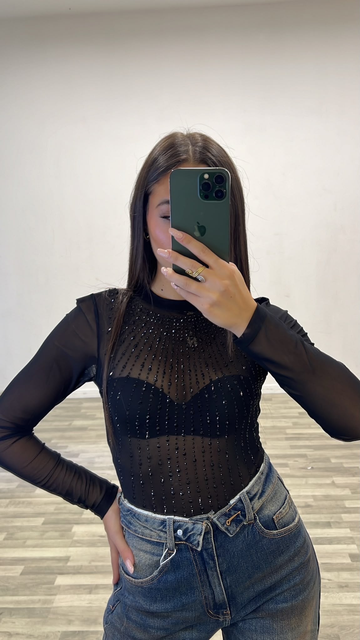 body velato con paillettes