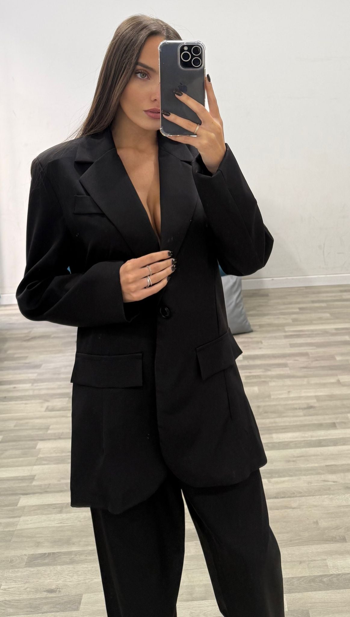 tailler con pantalone con piega