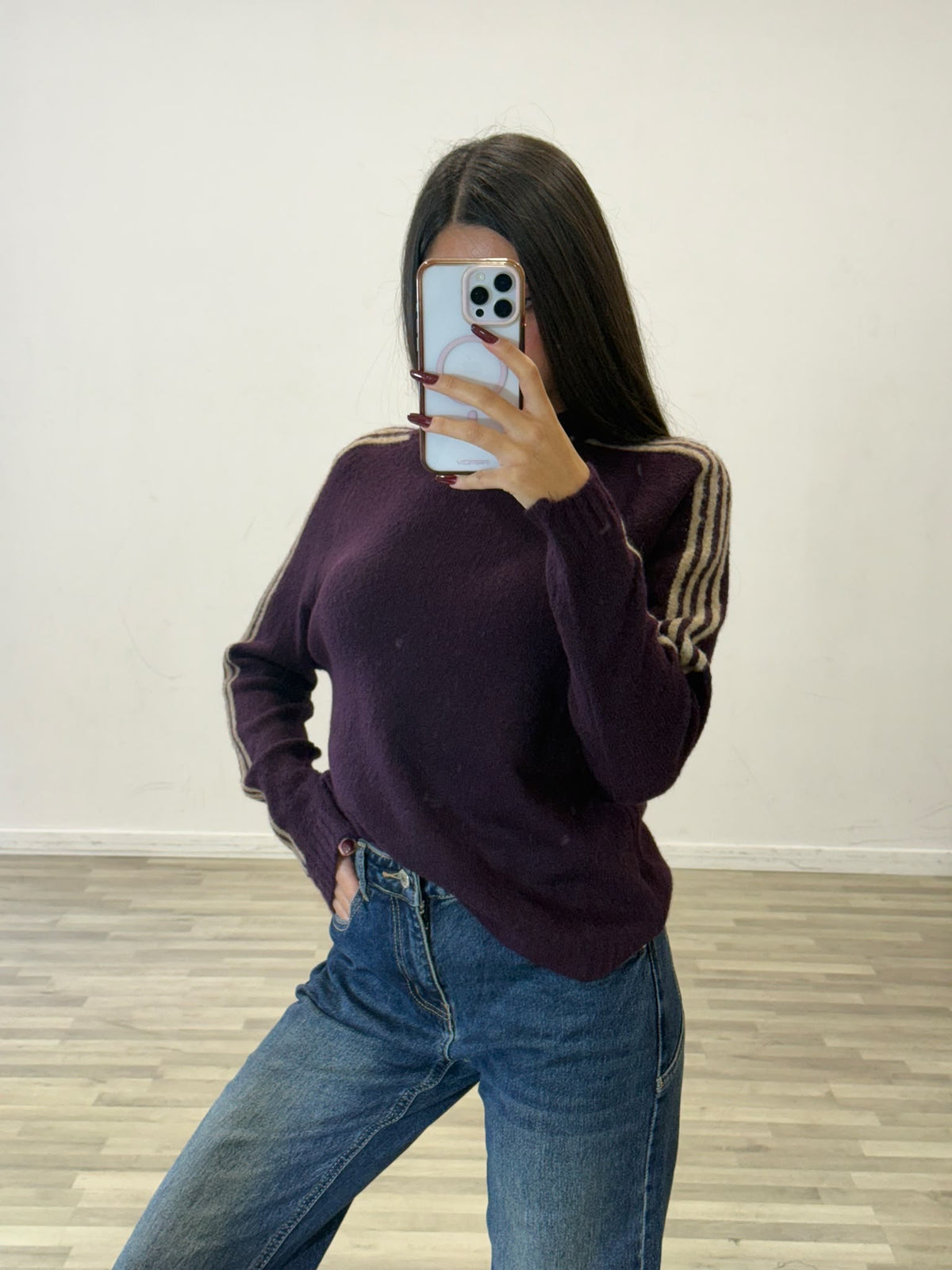 pull con righe laterali