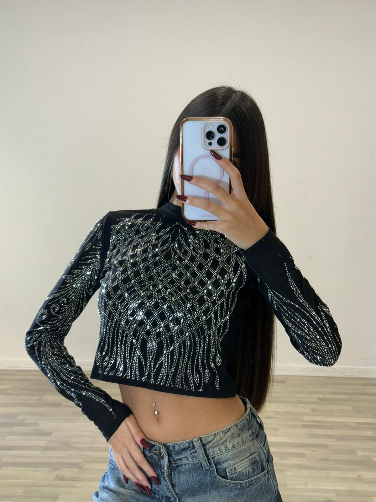 maglia corta con brillantini