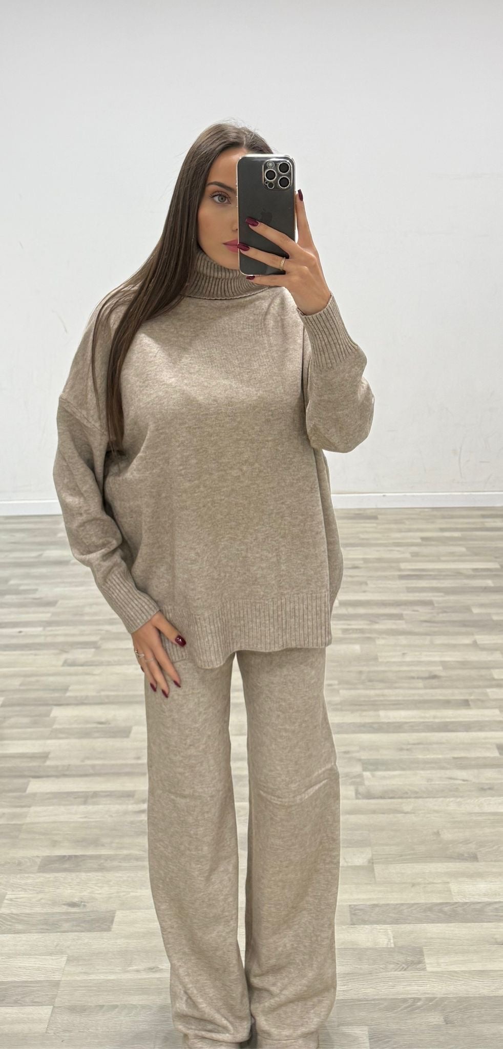 completo lana romina