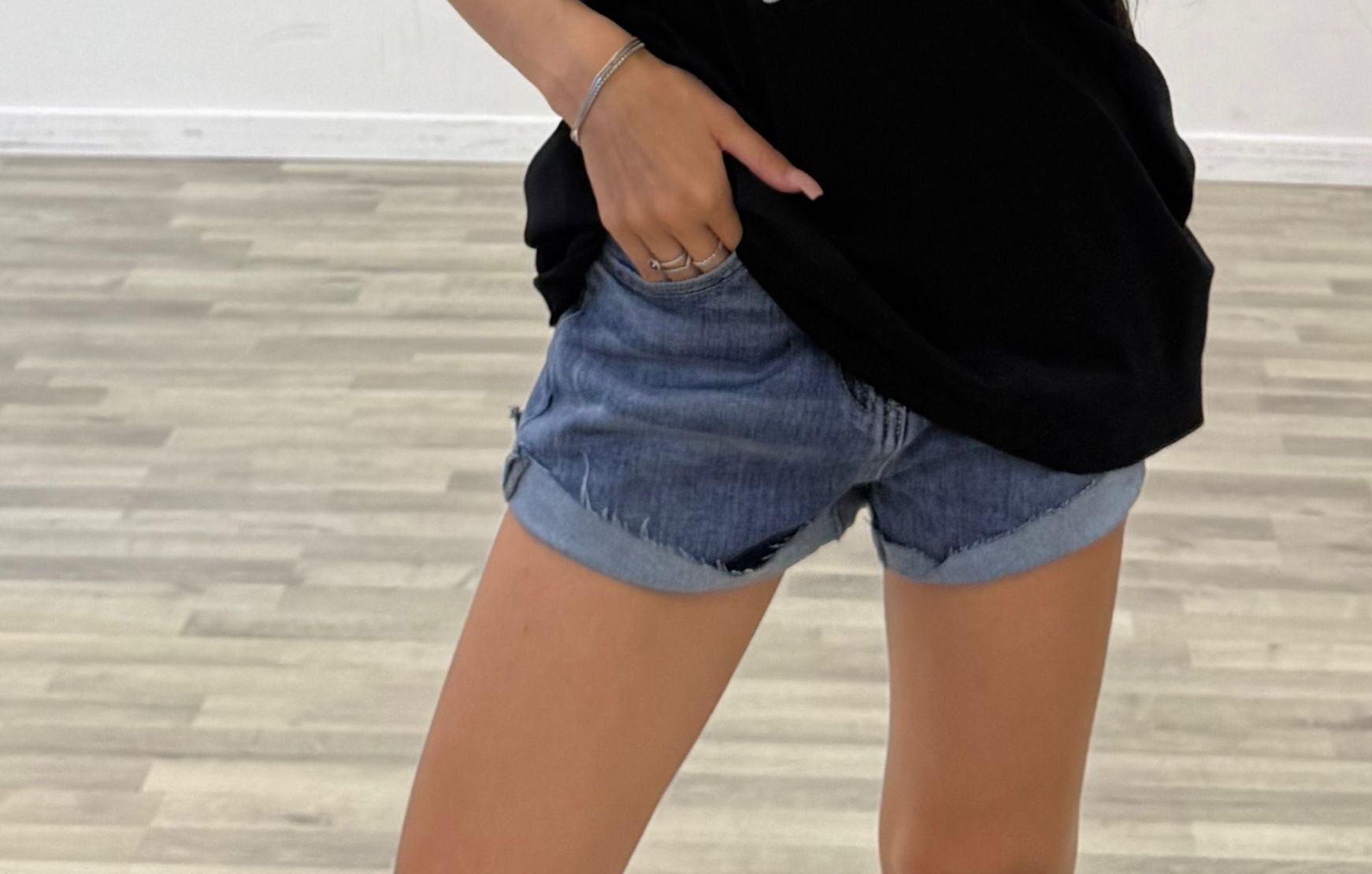 short new bottons